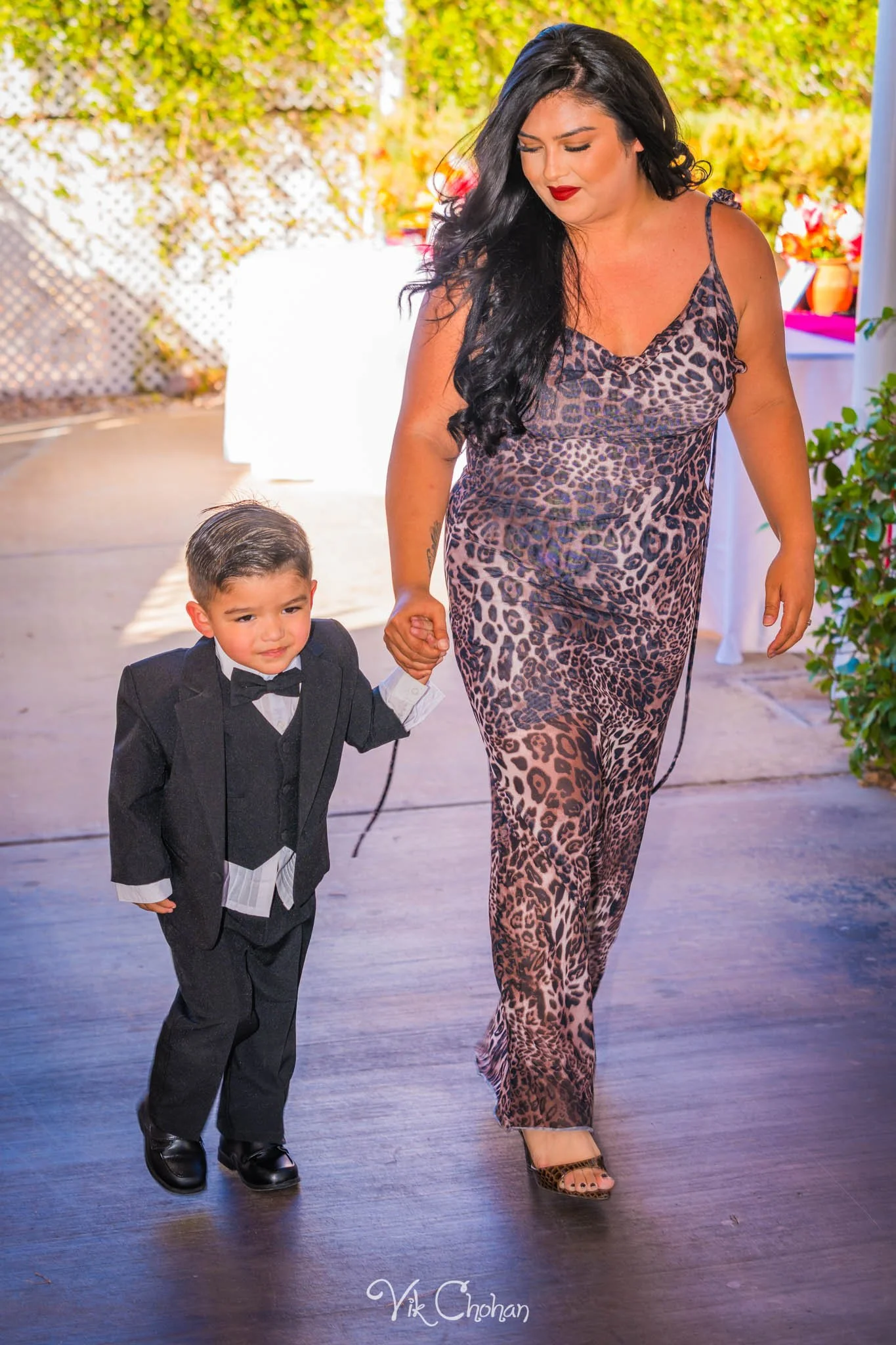 2026-06-20-Raul-and-Antoinette-Las-Vegas-Wedding-Little-Chapel-on-the-Corner-Vik-Chohan-Photography-Social-Media-062.jpg