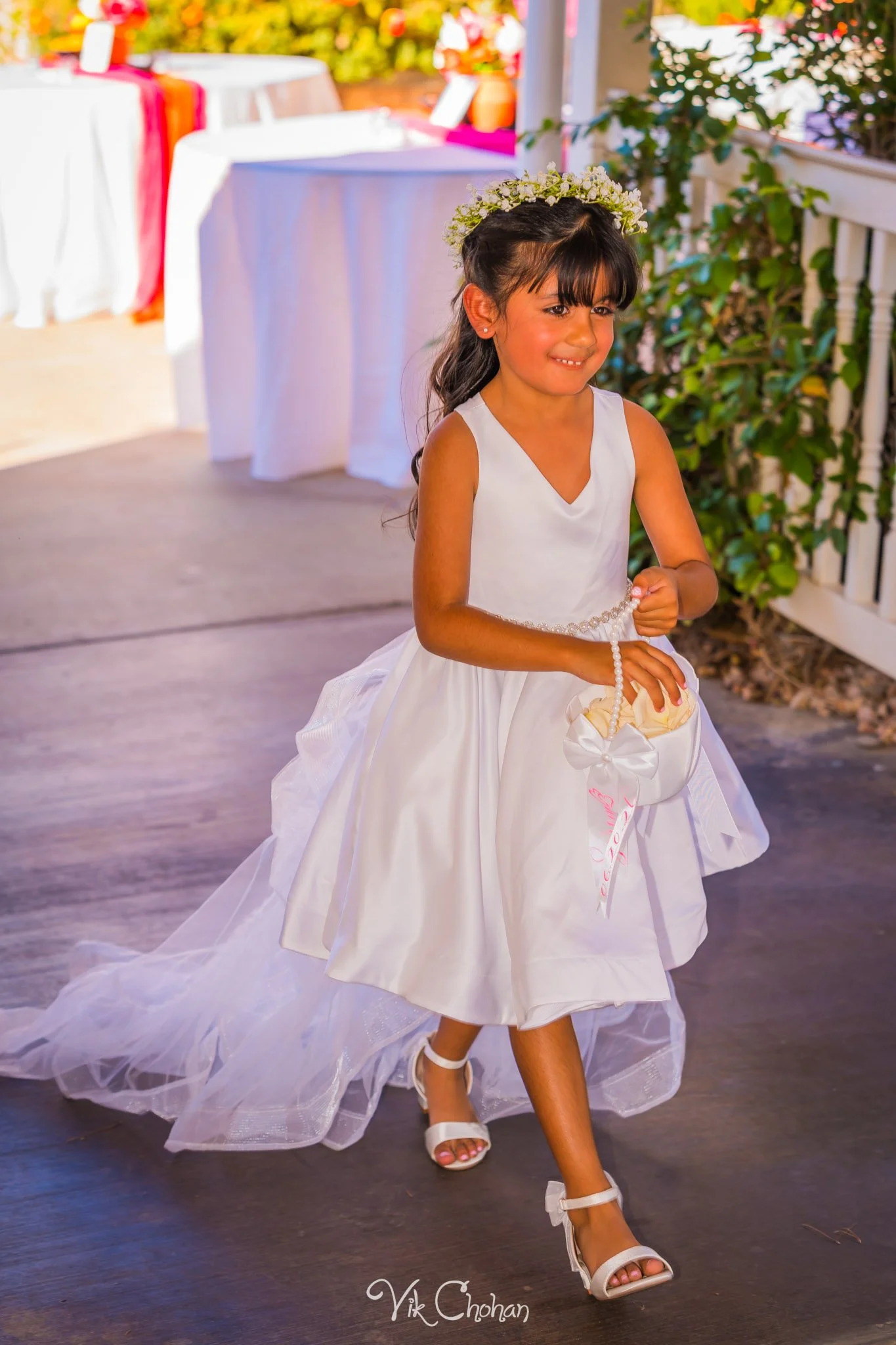 2026-06-20-Raul-and-Antoinette-Las-Vegas-Wedding-Little-Chapel-on-the-Corner-Vik-Chohan-Photography-Social-Media-064.jpg