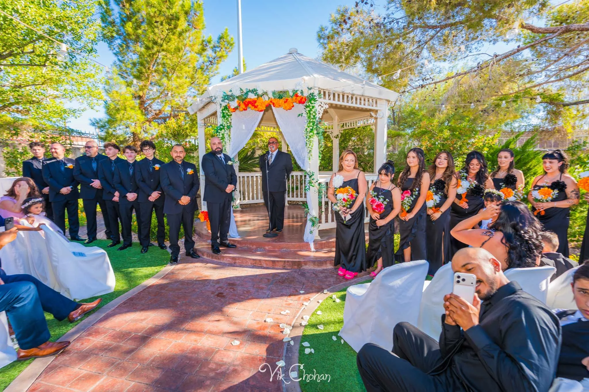 2026-06-20-Raul-and-Antoinette-Las-Vegas-Wedding-Little-Chapel-on-the-Corner-Vik-Chohan-Photography-Social-Media-069.jpg