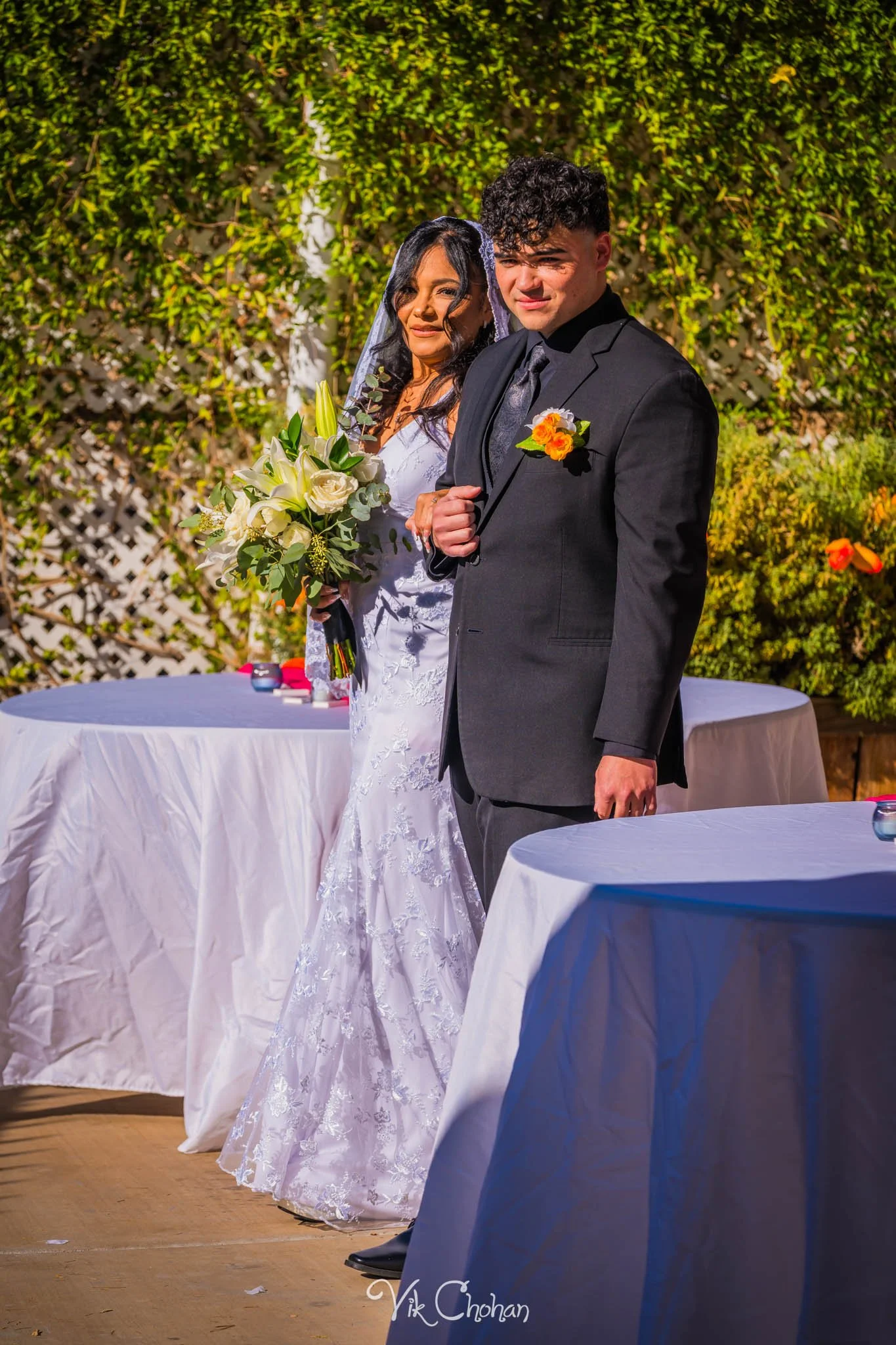 2026-06-20-Raul-and-Antoinette-Las-Vegas-Wedding-Little-Chapel-on-the-Corner-Vik-Chohan-Photography-Social-Media-072.jpg