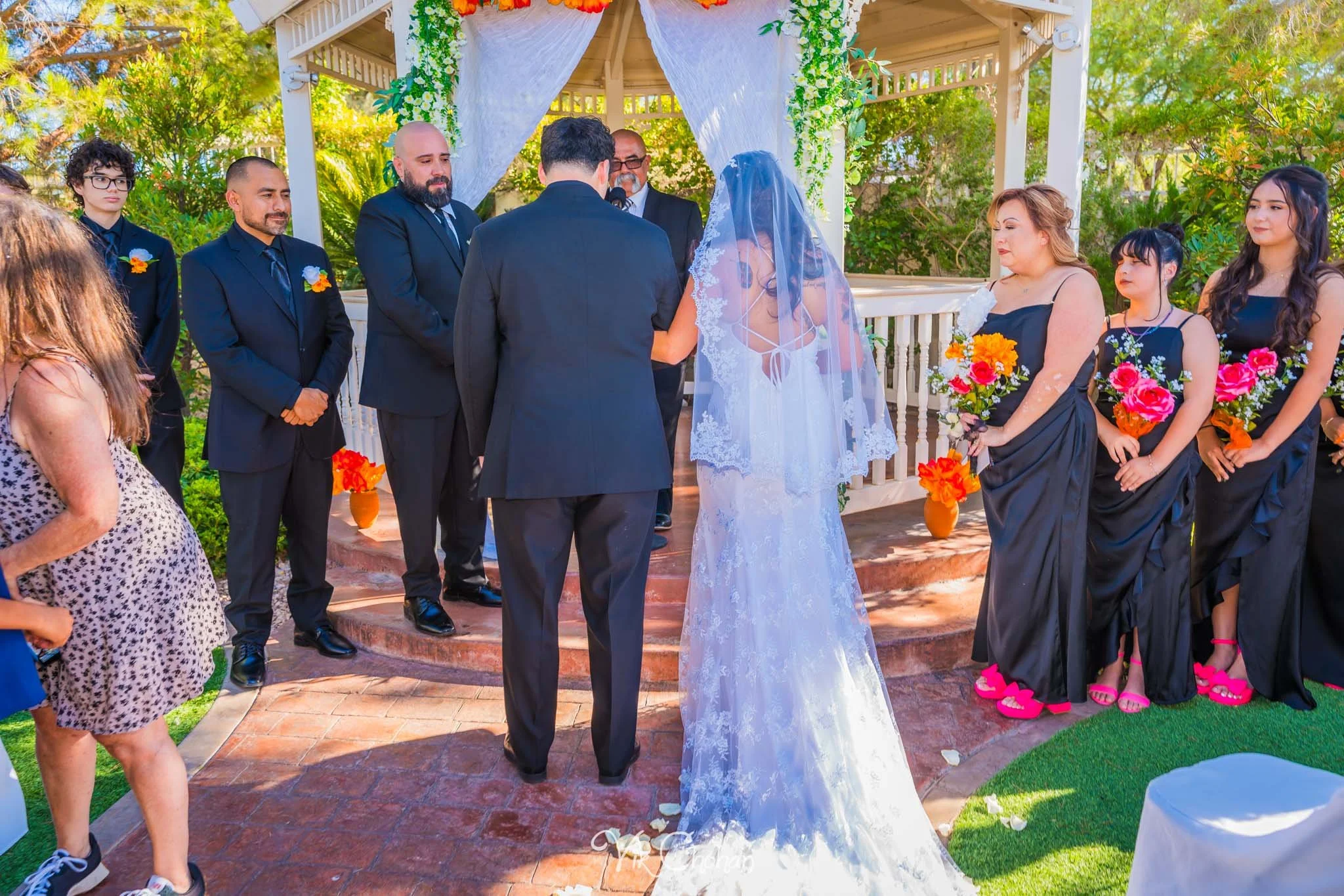 2026-06-20-Raul-and-Antoinette-Las-Vegas-Wedding-Little-Chapel-on-the-Corner-Vik-Chohan-Photography-Social-Media-077.jpg