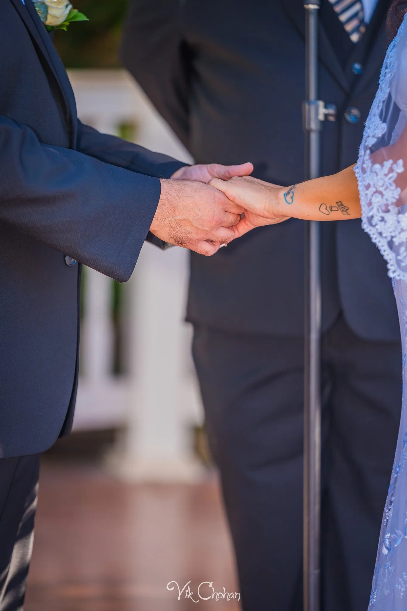 2026-06-20-Raul-and-Antoinette-Las-Vegas-Wedding-Little-Chapel-on-the-Corner-Vik-Chohan-Photography-Social-Media-088.jpg
