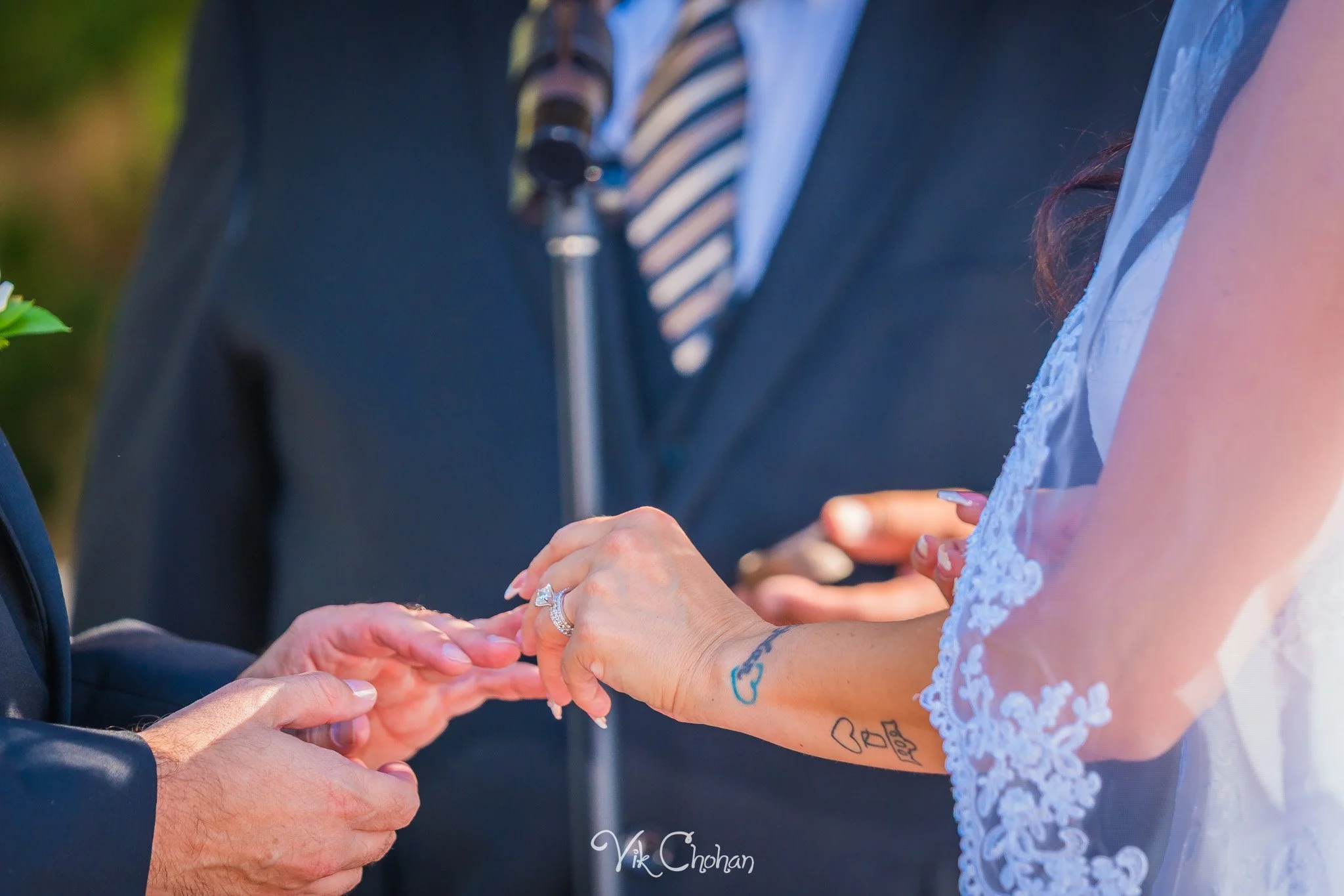 2026-06-20-Raul-and-Antoinette-Las-Vegas-Wedding-Little-Chapel-on-the-Corner-Vik-Chohan-Photography-Social-Media-105.jpg