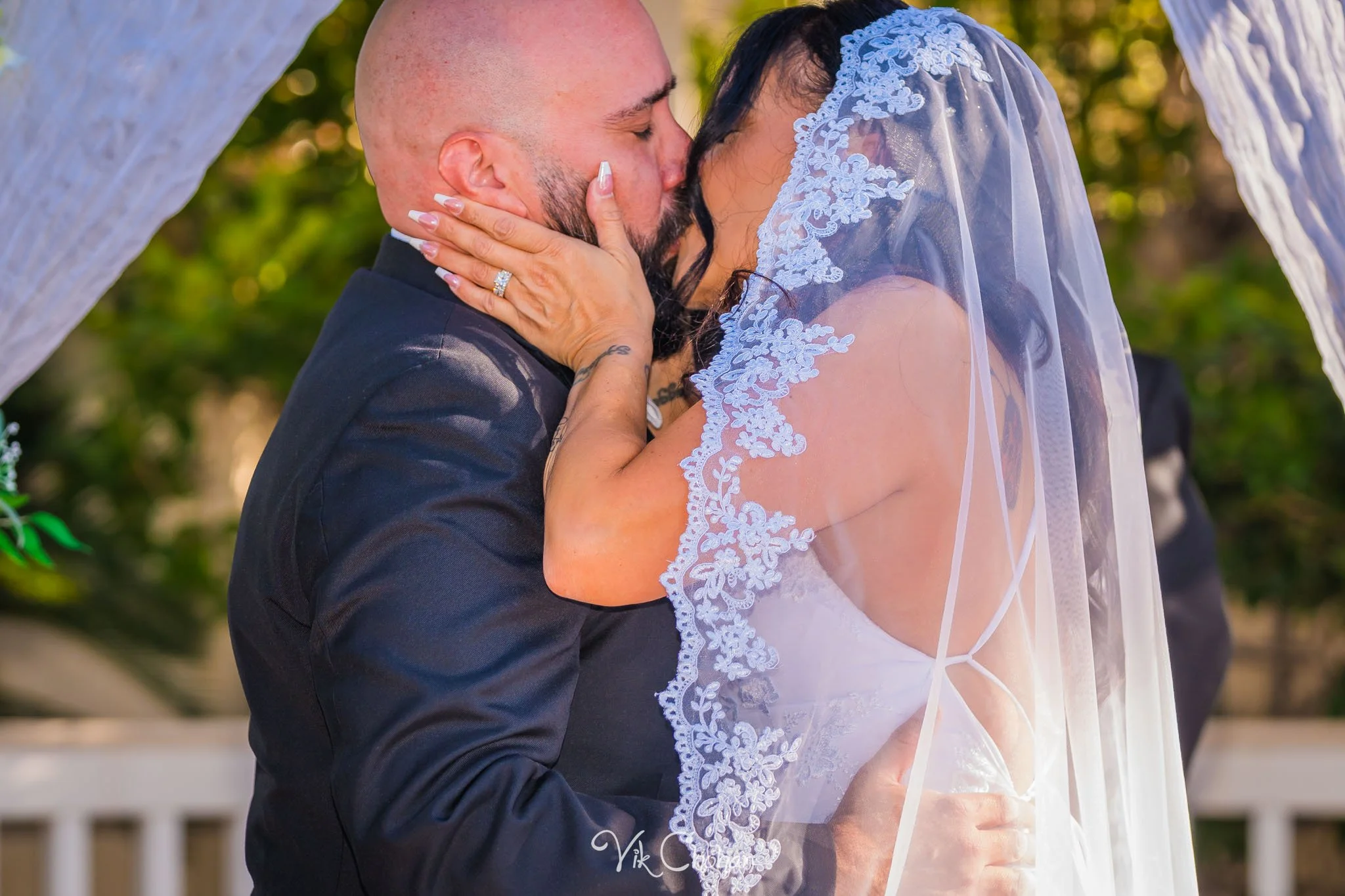 2026-06-20-Raul-and-Antoinette-Las-Vegas-Wedding-Little-Chapel-on-the-Corner-Vik-Chohan-Photography-Social-Media-107.jpg