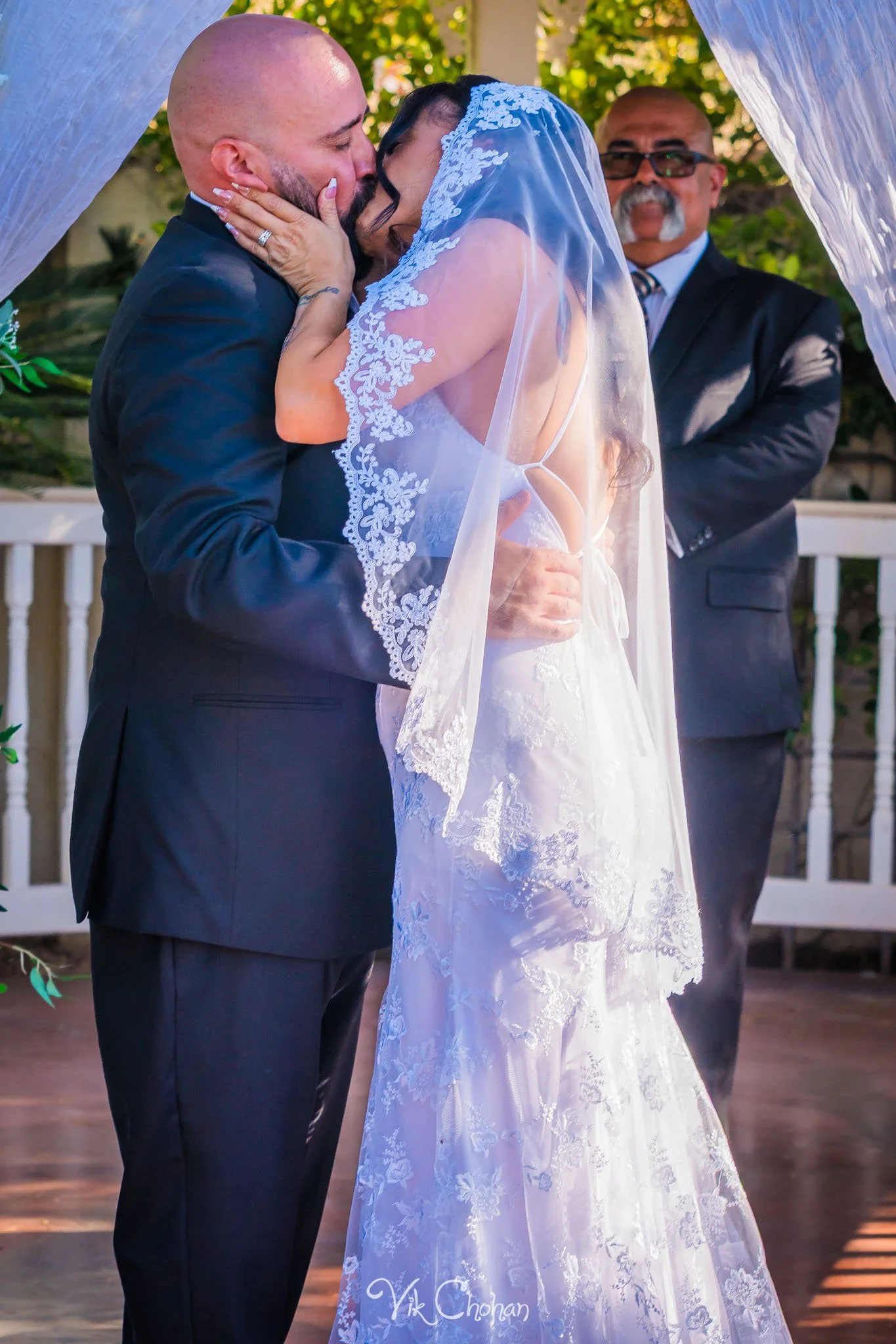 2026-06-20-Raul-and-Antoinette-Las-Vegas-Wedding-Little-Chapel-on-the-Corner-Vik-Chohan-Photography-Social-Media-108.jpg
