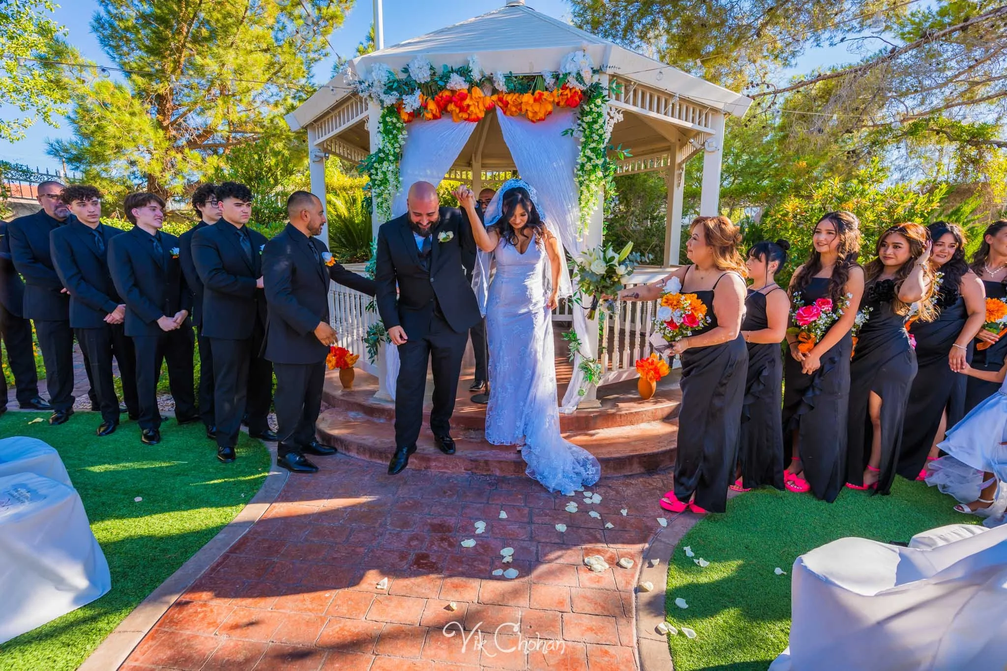 2026-06-20-Raul-and-Antoinette-Las-Vegas-Wedding-Little-Chapel-on-the-Corner-Vik-Chohan-Photography-Social-Media-109.jpg