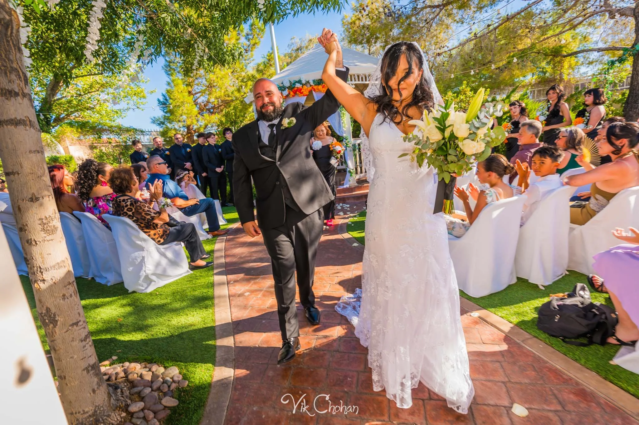2026-06-20-Raul-and-Antoinette-Las-Vegas-Wedding-Little-Chapel-on-the-Corner-Vik-Chohan-Photography-Social-Media-112.jpg