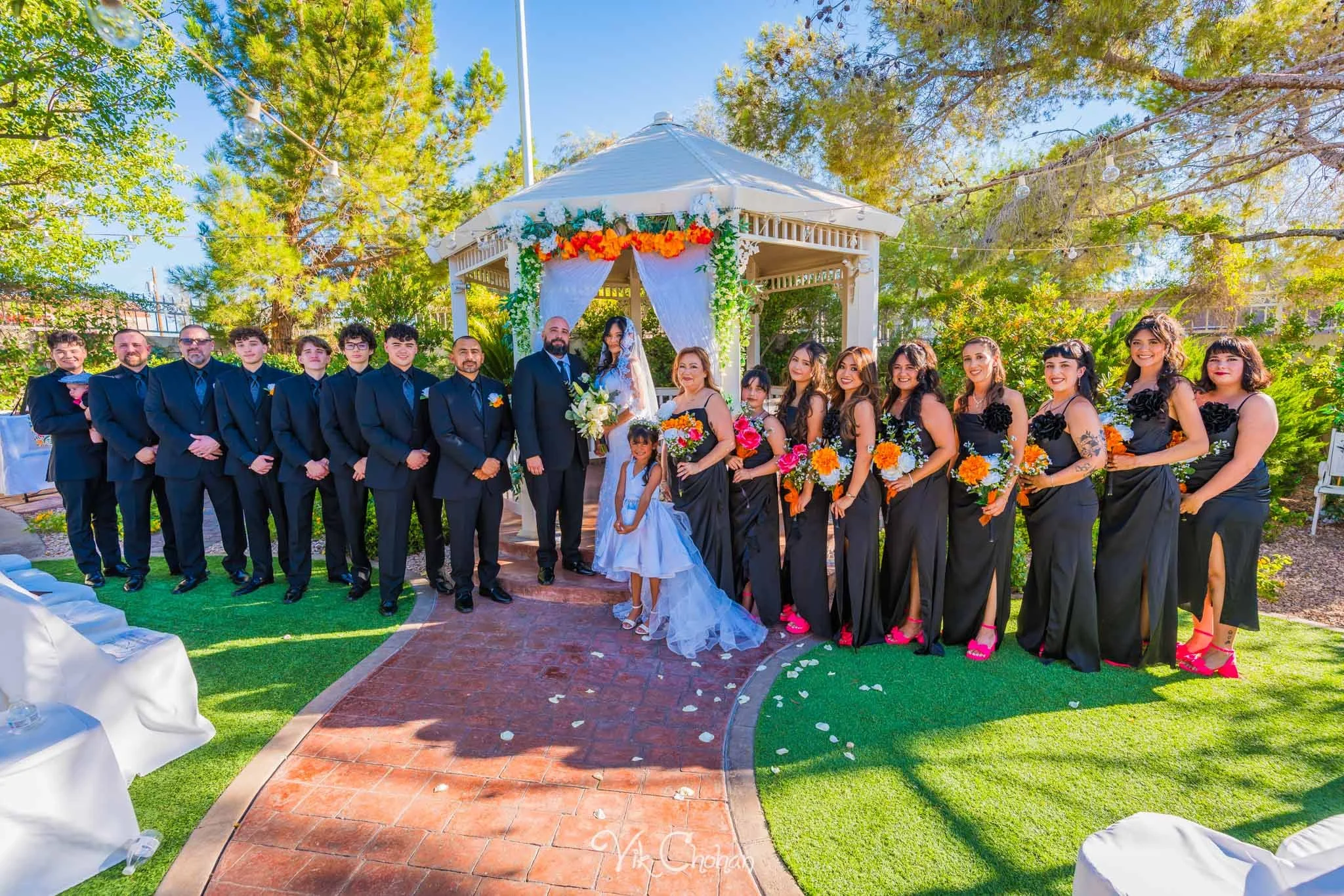 2026-06-20-Raul-and-Antoinette-Las-Vegas-Wedding-Little-Chapel-on-the-Corner-Vik-Chohan-Photography-Social-Media-116.jpg