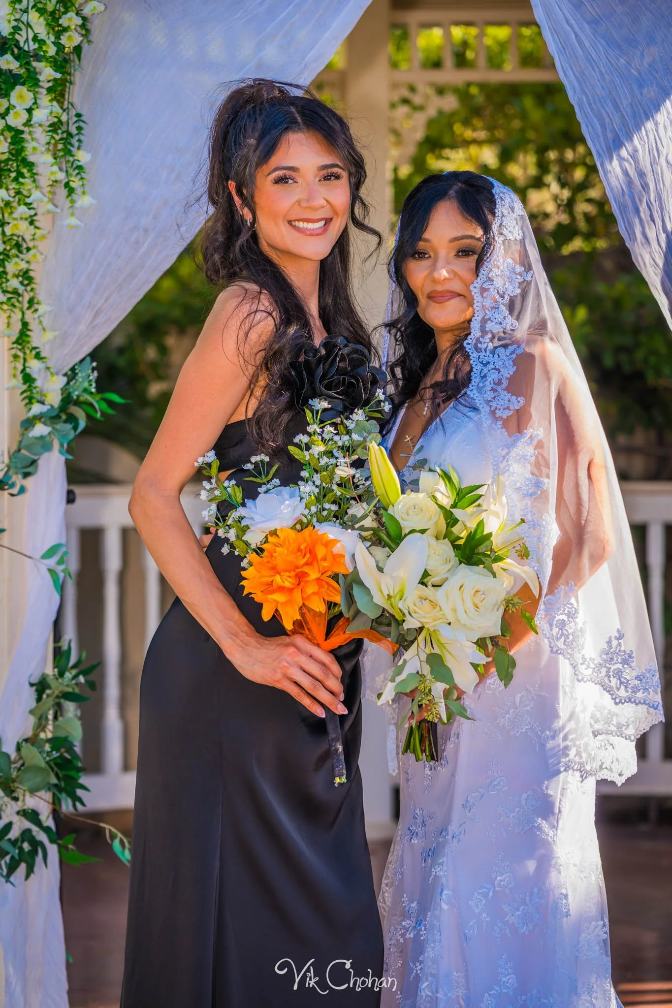 2026-06-20-Raul-and-Antoinette-Las-Vegas-Wedding-Little-Chapel-on-the-Corner-Vik-Chohan-Photography-Social-Media-124.jpg