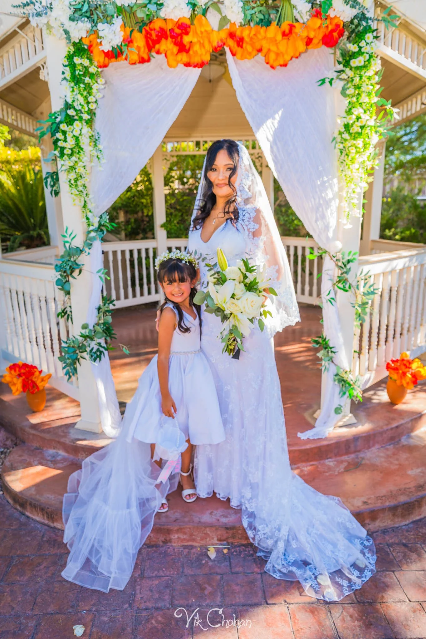 2026-06-20-Raul-and-Antoinette-Las-Vegas-Wedding-Little-Chapel-on-the-Corner-Vik-Chohan-Photography-Social-Media-143.jpg