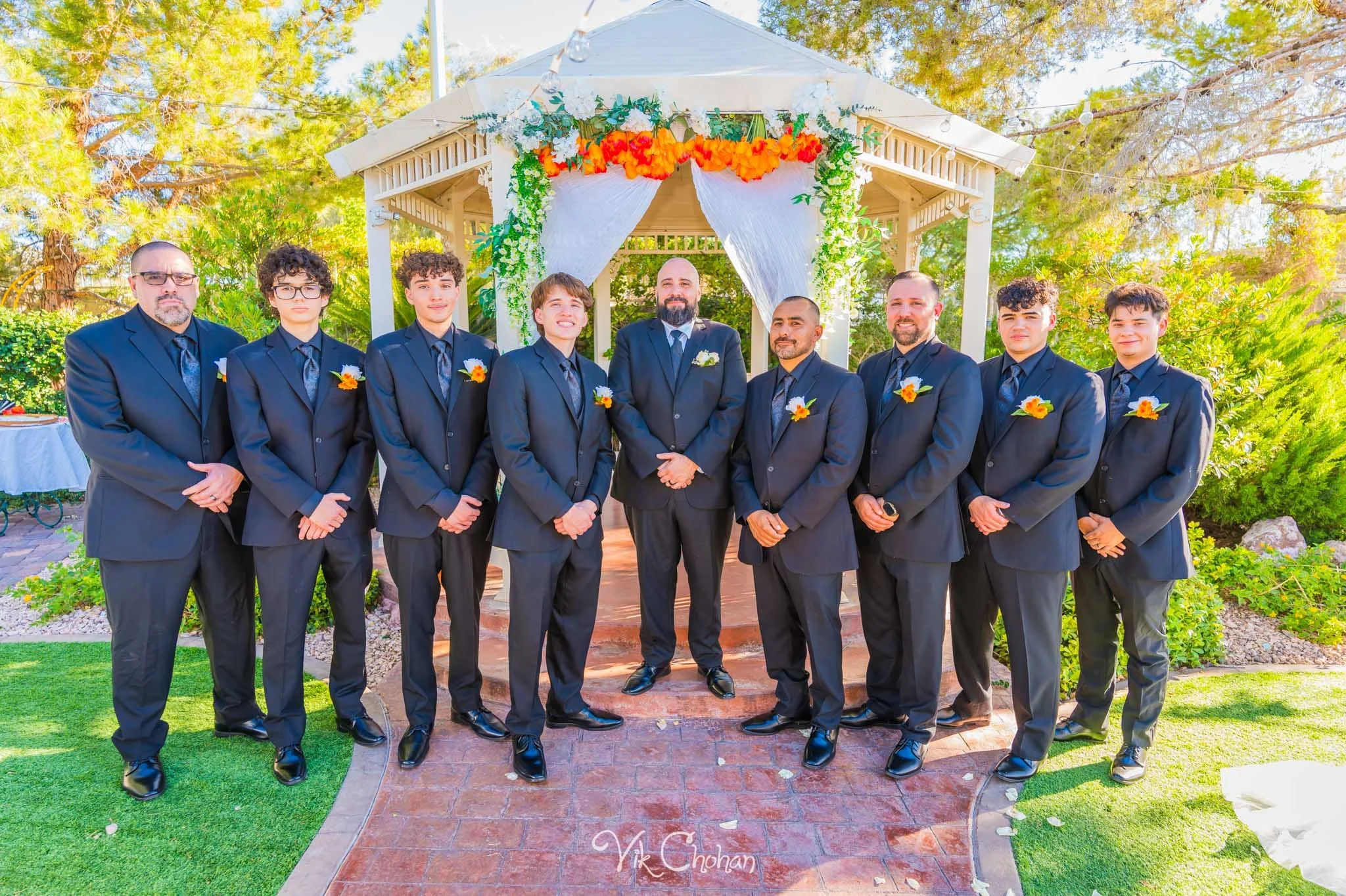 2026-06-20-Raul-and-Antoinette-Las-Vegas-Wedding-Little-Chapel-on-the-Corner-Vik-Chohan-Photography-Social-Media-146.jpg