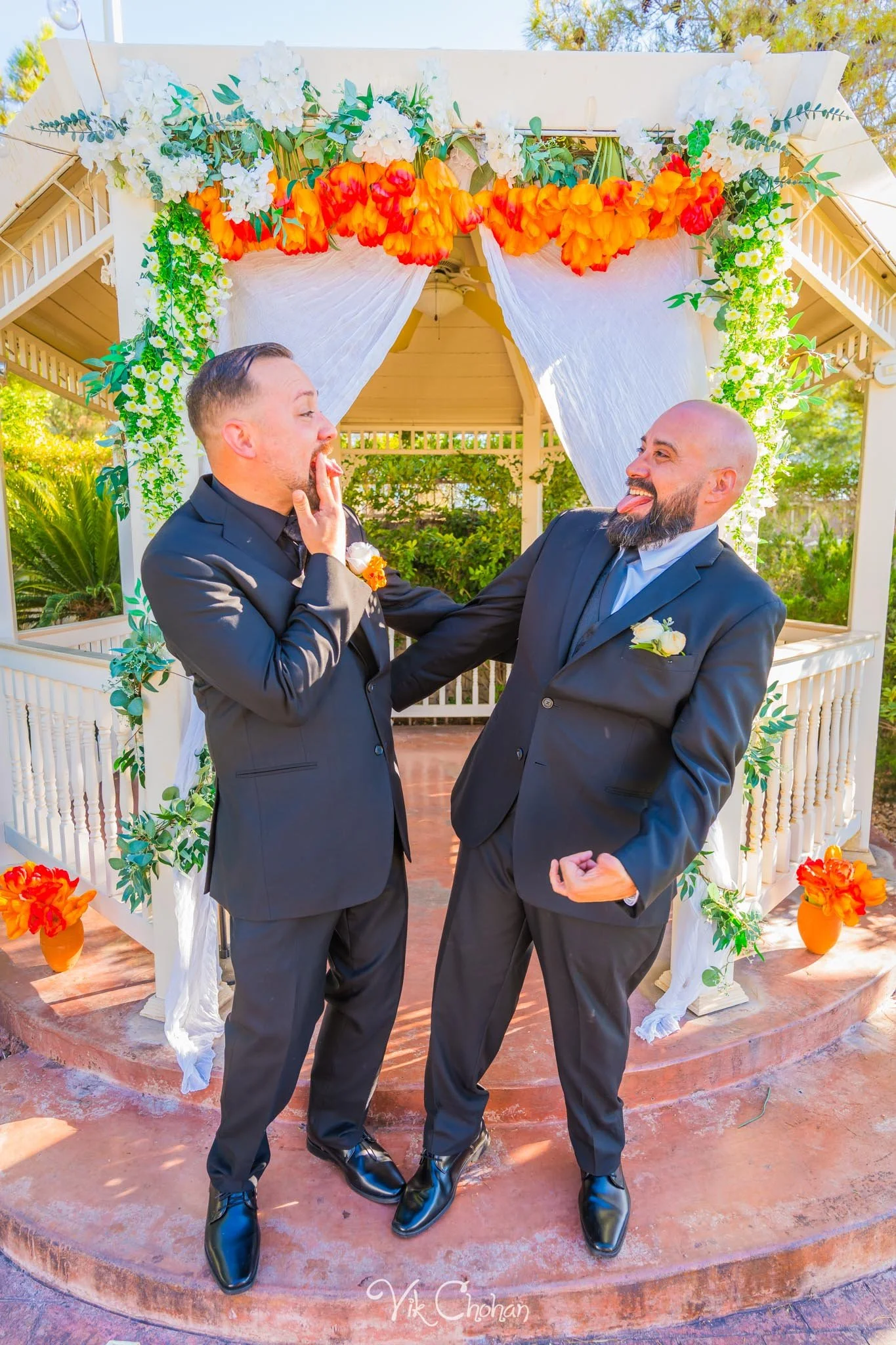 2026-06-20-Raul-and-Antoinette-Las-Vegas-Wedding-Little-Chapel-on-the-Corner-Vik-Chohan-Photography-Social-Media-164.jpg
