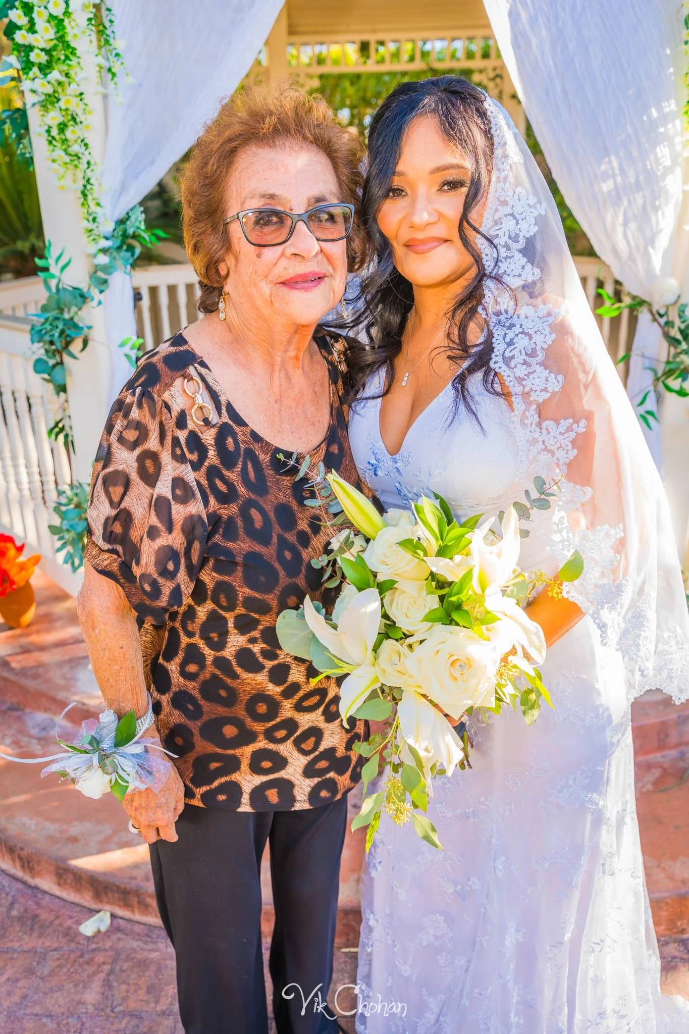 2026-06-20-Raul-and-Antoinette-Las-Vegas-Wedding-Little-Chapel-on-the-Corner-Vik-Chohan-Photography-Social-Media-179.jpg
