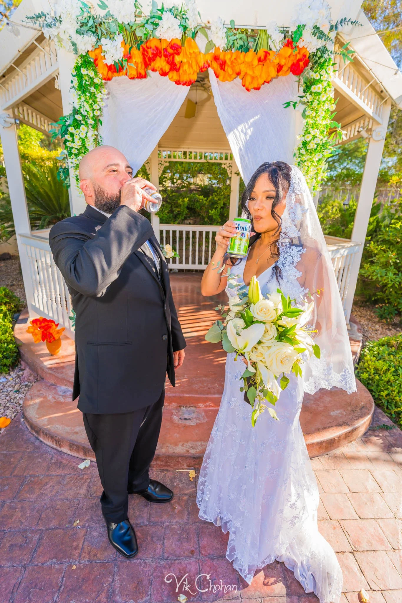2026-06-20-Raul-and-Antoinette-Las-Vegas-Wedding-Little-Chapel-on-the-Corner-Vik-Chohan-Photography-Social-Media-200.jpg