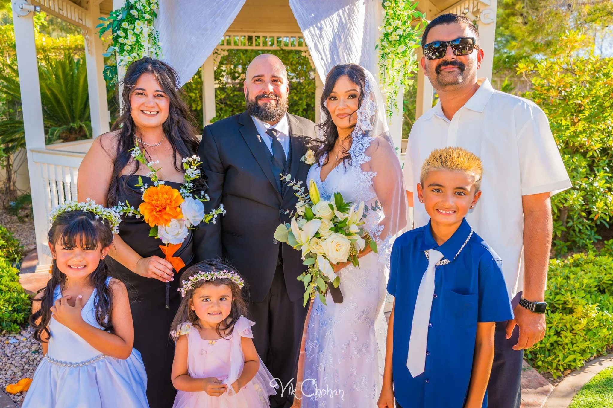 2026-06-20-Raul-and-Antoinette-Las-Vegas-Wedding-Little-Chapel-on-the-Corner-Vik-Chohan-Photography-Social-Media-201.jpg