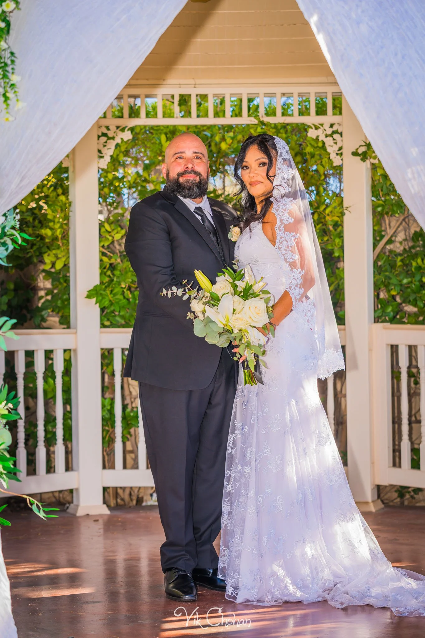 2026-06-20-Raul-and-Antoinette-Las-Vegas-Wedding-Little-Chapel-on-the-Corner-Vik-Chohan-Photography-Social-Media-203.jpg