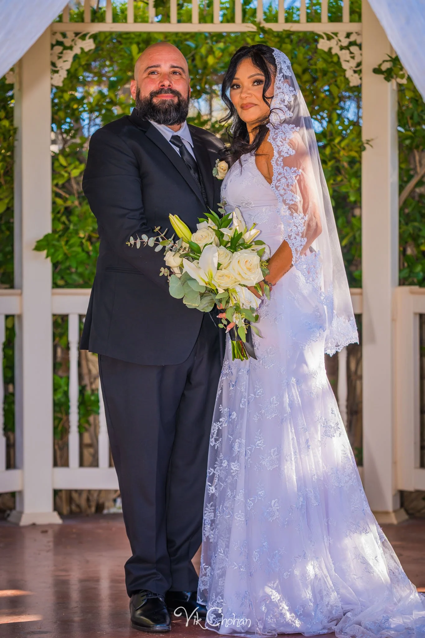 2026-06-20-Raul-and-Antoinette-Las-Vegas-Wedding-Little-Chapel-on-the-Corner-Vik-Chohan-Photography-Social-Media-204.jpg