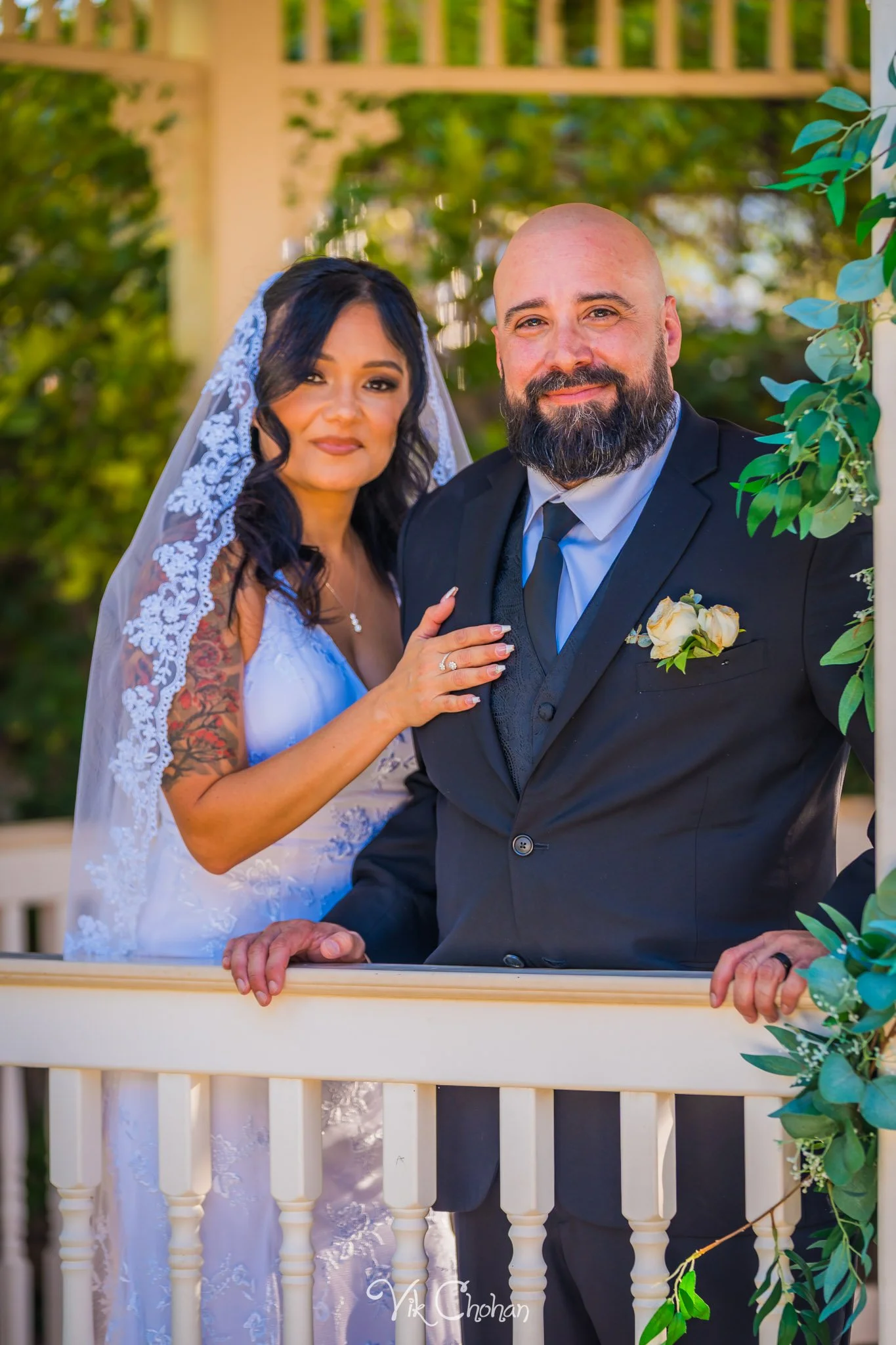 2026-06-20-Raul-and-Antoinette-Las-Vegas-Wedding-Little-Chapel-on-the-Corner-Vik-Chohan-Photography-Social-Media-220.jpg