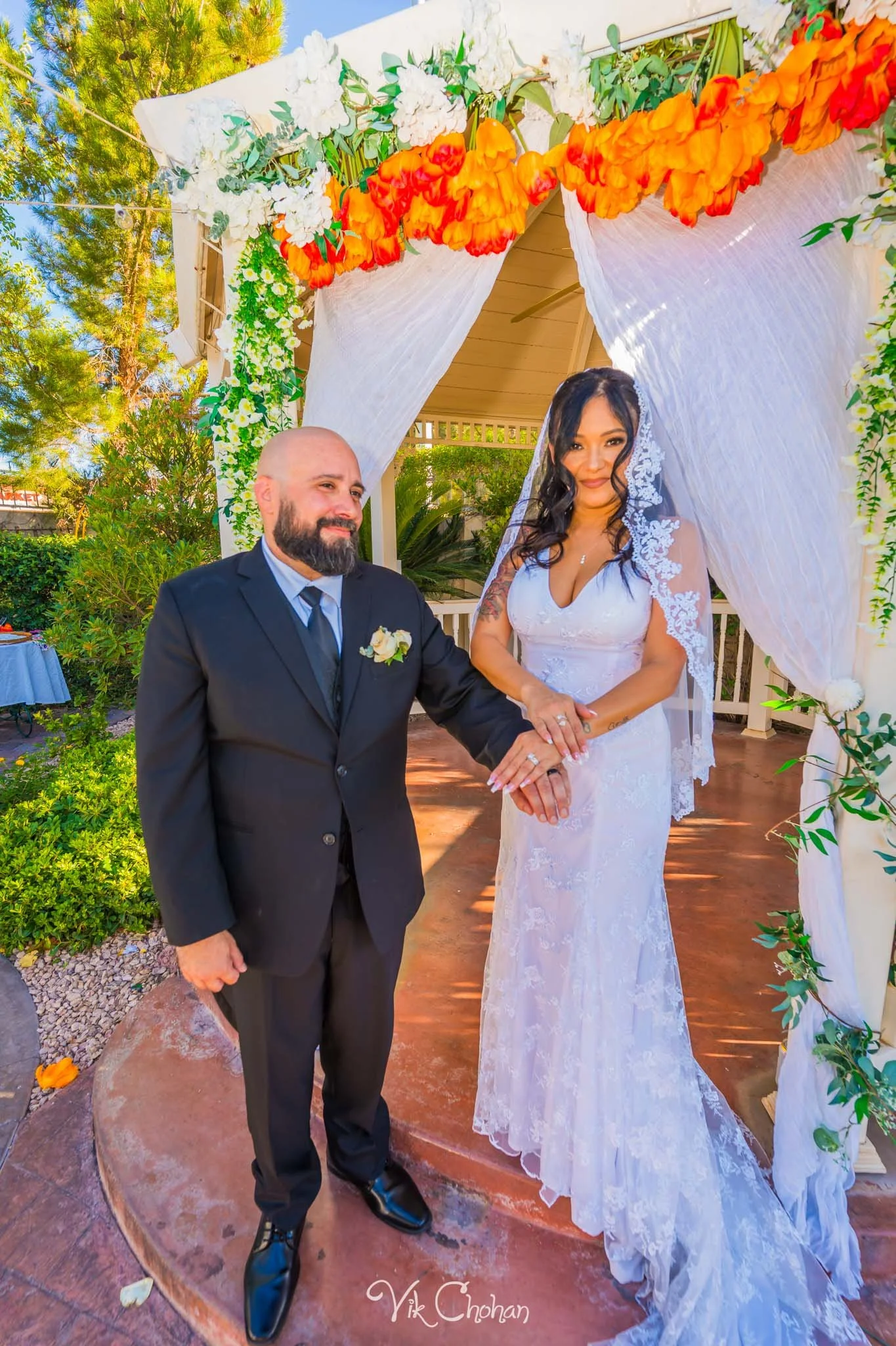 2026-06-20-Raul-and-Antoinette-Las-Vegas-Wedding-Little-Chapel-on-the-Corner-Vik-Chohan-Photography-Social-Media-232.jpg