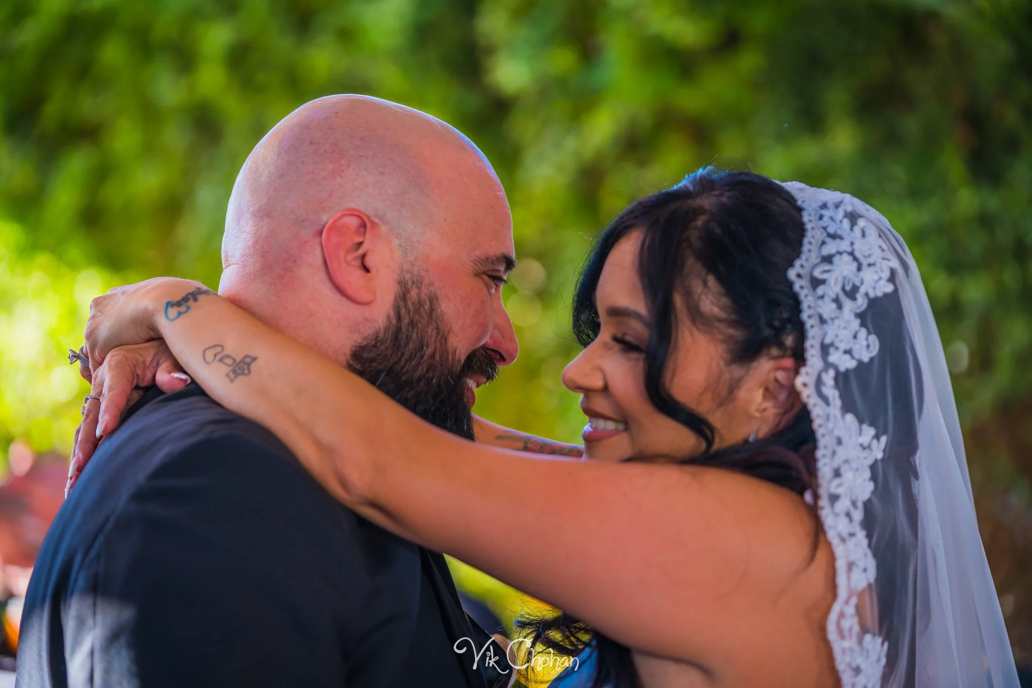 2026-06-20-Raul-and-Antoinette-Las-Vegas-Wedding-Little-Chapel-on-the-Corner-Vik-Chohan-Photography-Social-Media-275.jpg