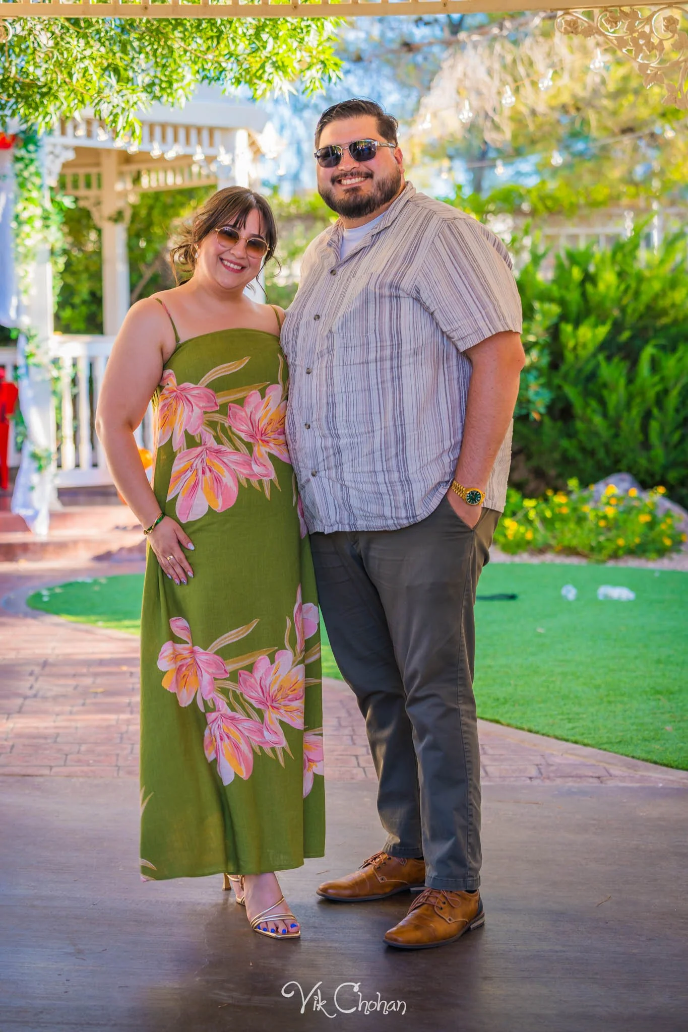 2026-06-20-Raul-and-Antoinette-Las-Vegas-Wedding-Little-Chapel-on-the-Corner-Vik-Chohan-Photography-Social-Media-300.jpg