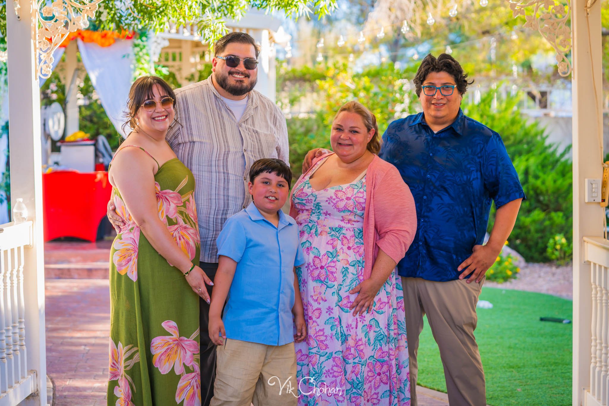 2026-06-20-Raul-and-Antoinette-Las-Vegas-Wedding-Little-Chapel-on-the-Corner-Vik-Chohan-Photography-Social-Media-302.jpg
