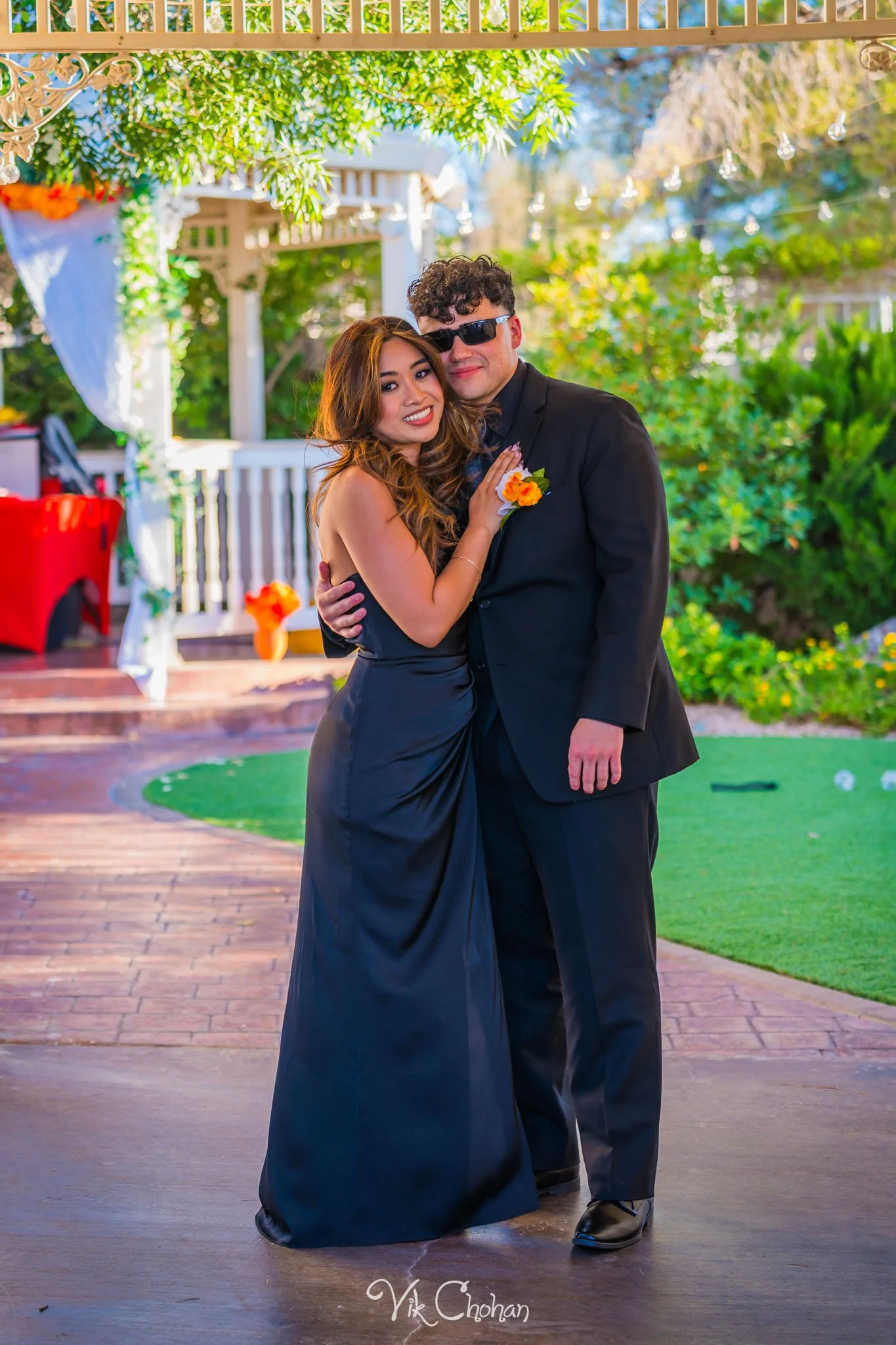 2026-06-20-Raul-and-Antoinette-Las-Vegas-Wedding-Little-Chapel-on-the-Corner-Vik-Chohan-Photography-Social-Media-317.jpg