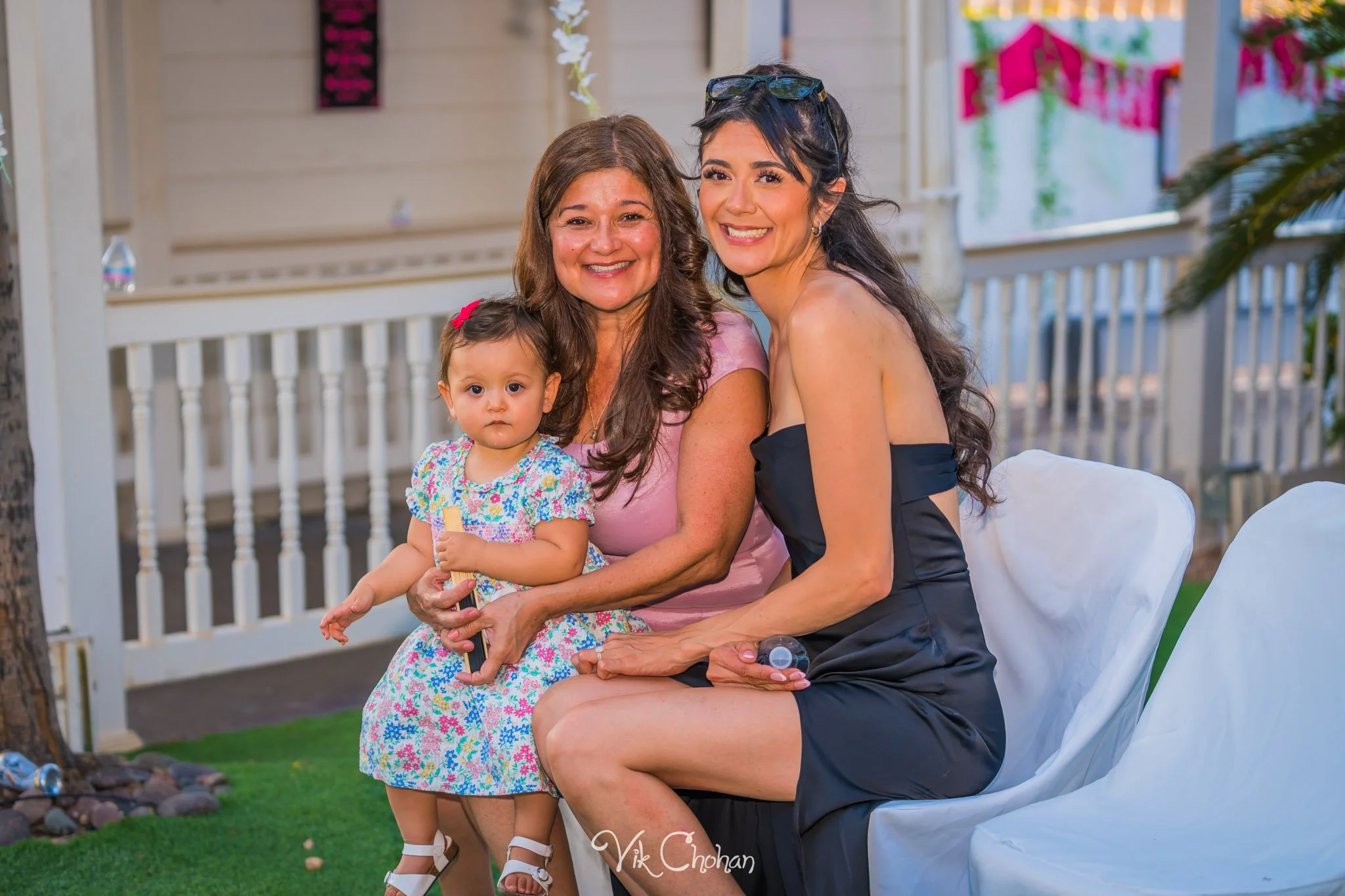 2026-06-20-Raul-and-Antoinette-Las-Vegas-Wedding-Little-Chapel-on-the-Corner-Vik-Chohan-Photography-Social-Media-332.jpg