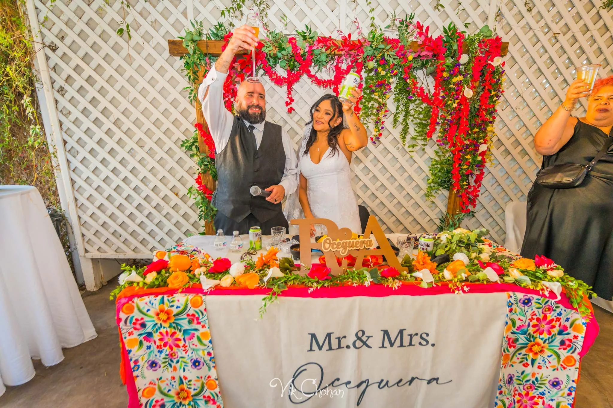 2026-06-20-Raul-and-Antoinette-Las-Vegas-Wedding-Little-Chapel-on-the-Corner-Vik-Chohan-Photography-Social-Media-370.jpg
