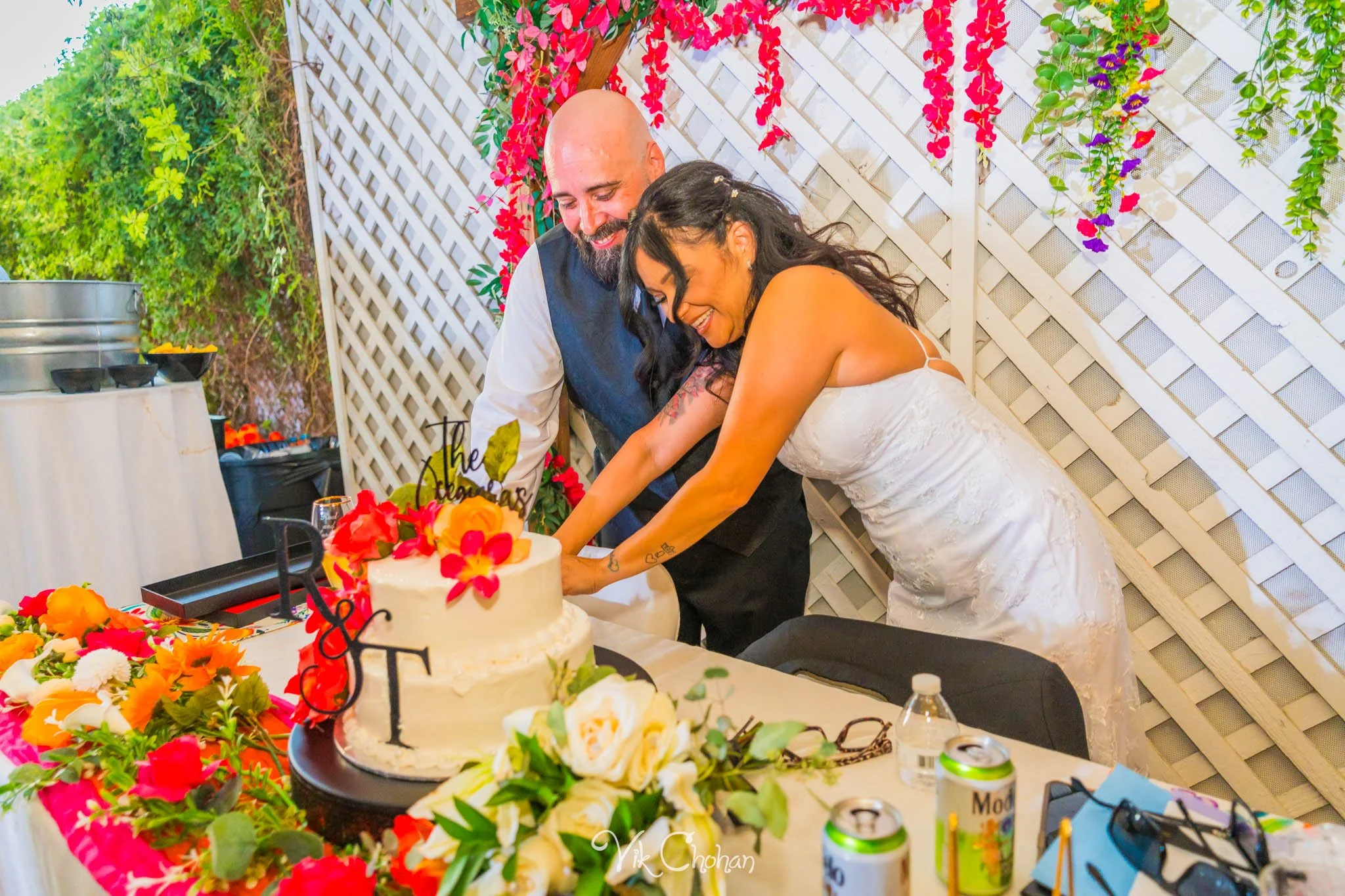 2026-06-20-Raul-and-Antoinette-Las-Vegas-Wedding-Little-Chapel-on-the-Corner-Vik-Chohan-Photography-Social-Media-395.jpg