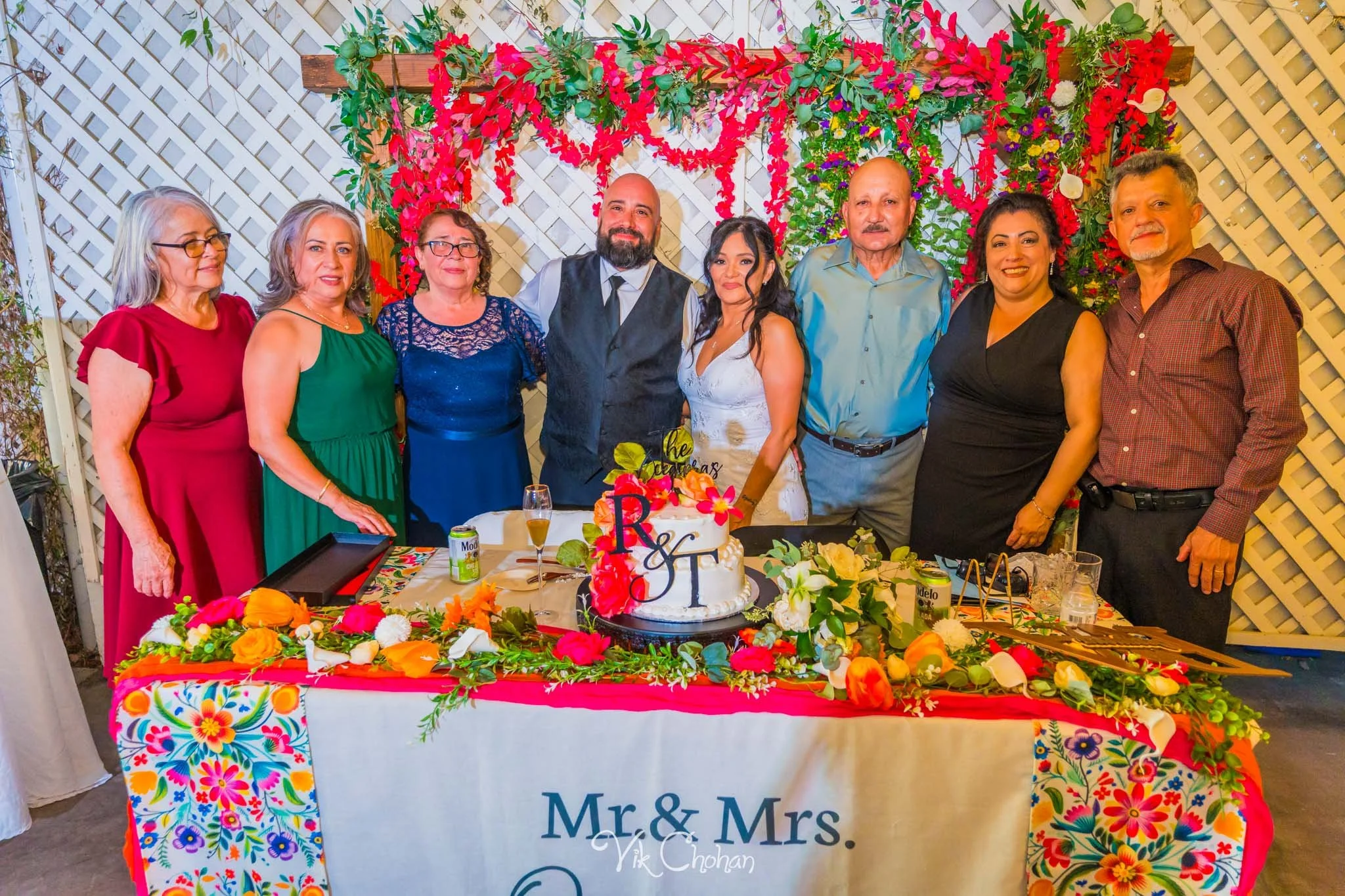 2026-06-20-Raul-and-Antoinette-Las-Vegas-Wedding-Little-Chapel-on-the-Corner-Vik-Chohan-Photography-Social-Media-400.jpg