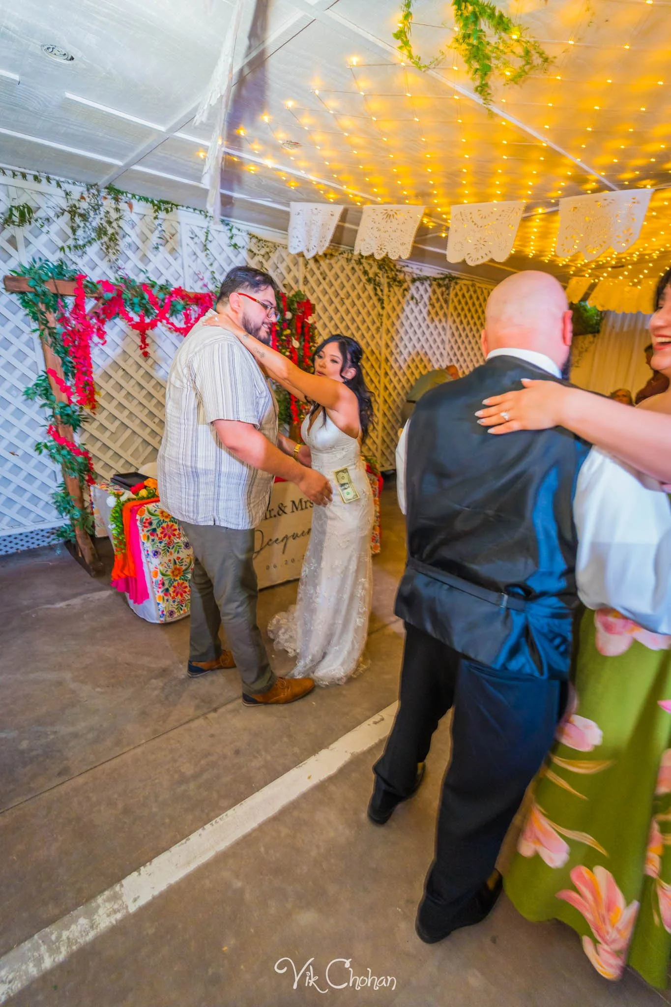 2026-06-20-Raul-and-Antoinette-Las-Vegas-Wedding-Little-Chapel-on-the-Corner-Vik-Chohan-Photography-Social-Media-402.jpg