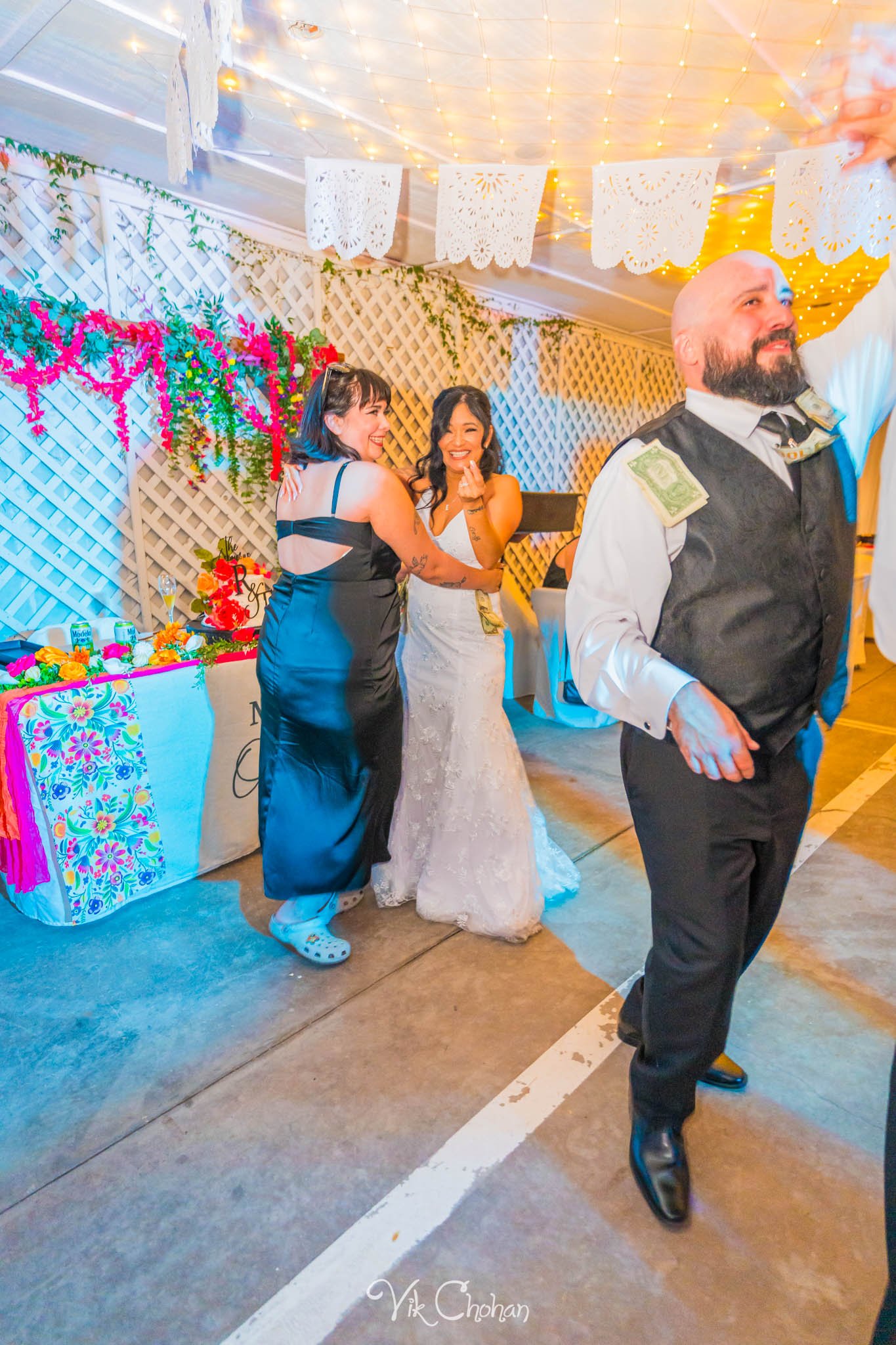 2026-06-20-Raul-and-Antoinette-Las-Vegas-Wedding-Little-Chapel-on-the-Corner-Vik-Chohan-Photography-Social-Media-409.jpg
