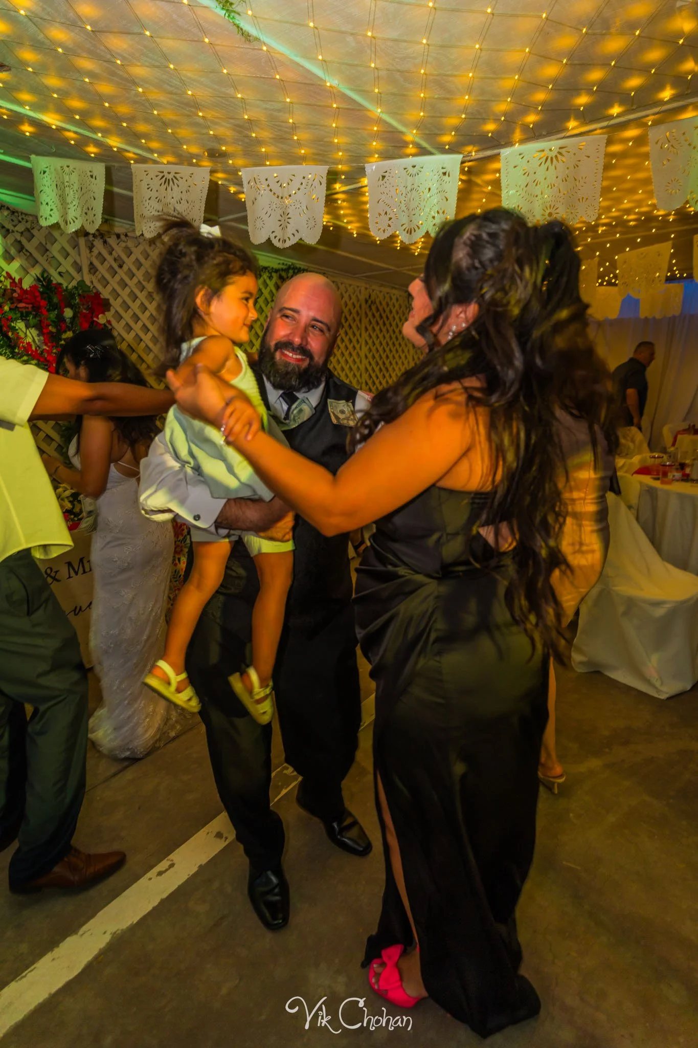 2026-06-20-Raul-and-Antoinette-Las-Vegas-Wedding-Little-Chapel-on-the-Corner-Vik-Chohan-Photography-Social-Media-412.jpg