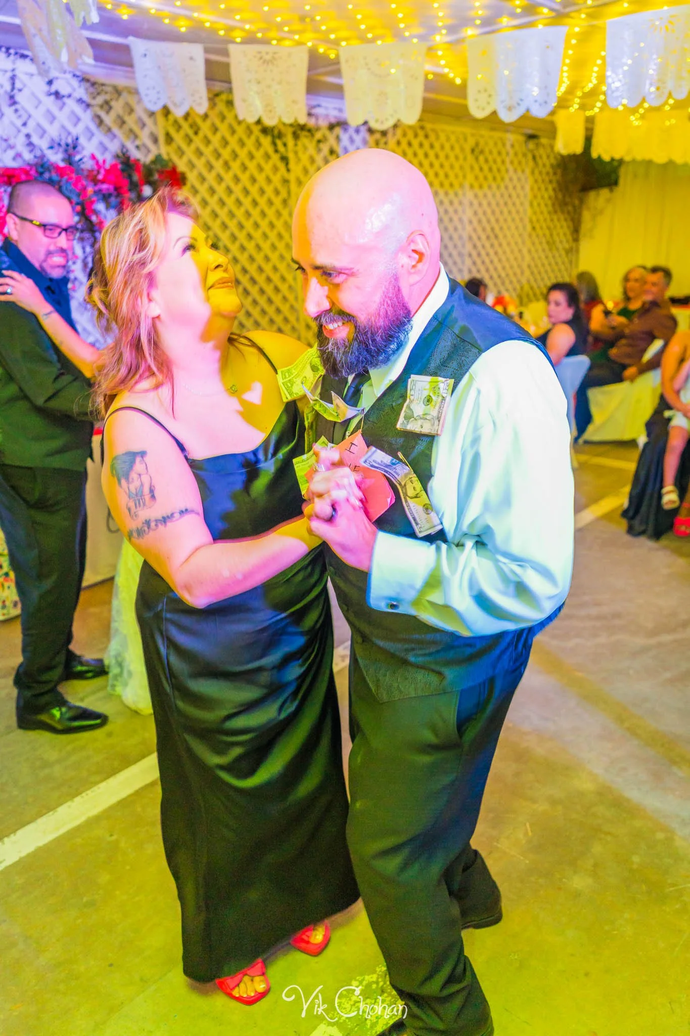 2026-06-20-Raul-and-Antoinette-Las-Vegas-Wedding-Little-Chapel-on-the-Corner-Vik-Chohan-Photography-Social-Media-428.jpg
