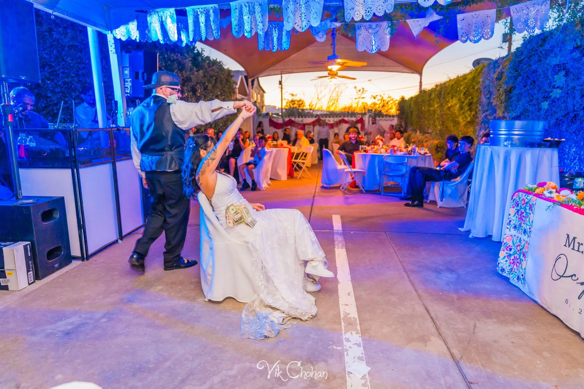 2026-06-20-Raul-and-Antoinette-Las-Vegas-Wedding-Little-Chapel-on-the-Corner-Vik-Chohan-Photography-Social-Media-444.jpg