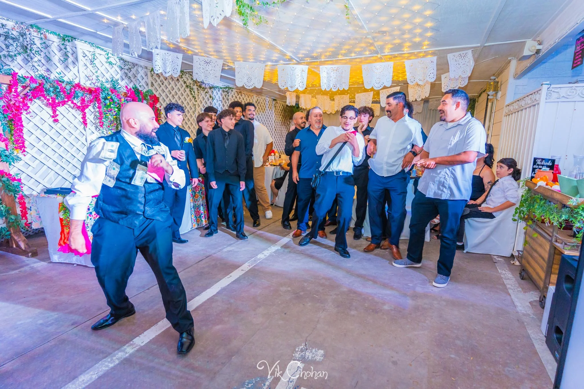 2026-06-20-Raul-and-Antoinette-Las-Vegas-Wedding-Little-Chapel-on-the-Corner-Vik-Chohan-Photography-Social-Media-461.jpg