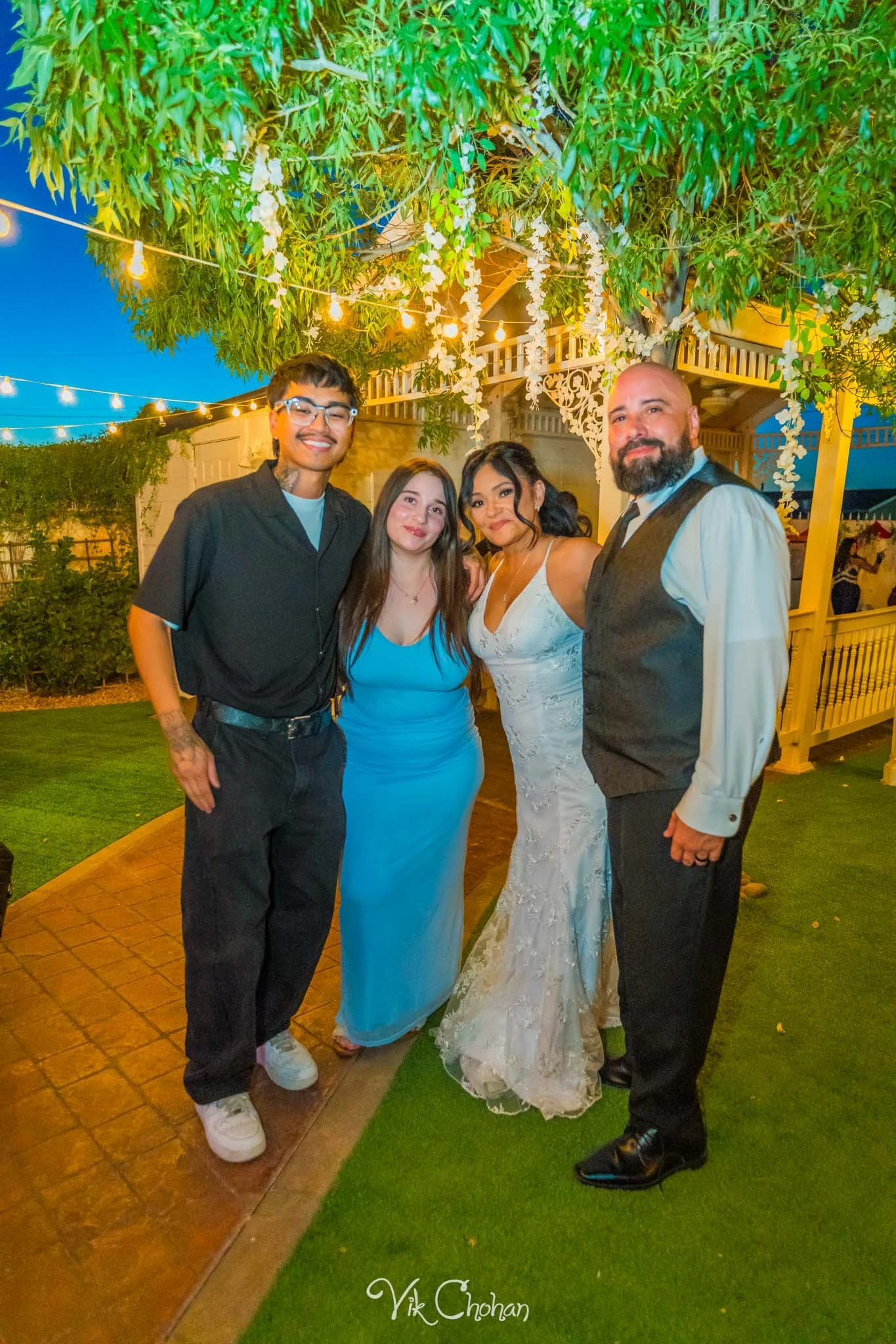 2026-06-20-Raul-and-Antoinette-Las-Vegas-Wedding-Little-Chapel-on-the-Corner-Vik-Chohan-Photography-Social-Media-482.jpg