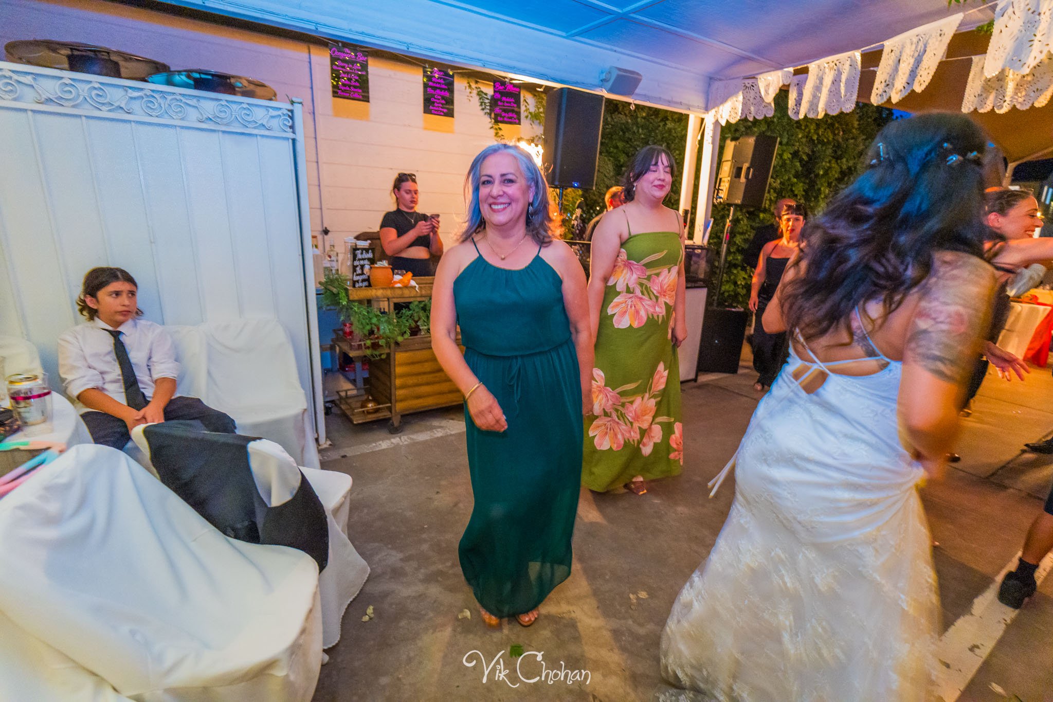 2026-06-20-Raul-and-Antoinette-Las-Vegas-Wedding-Little-Chapel-on-the-Corner-Vik-Chohan-Photography-Social-Media-498.jpg