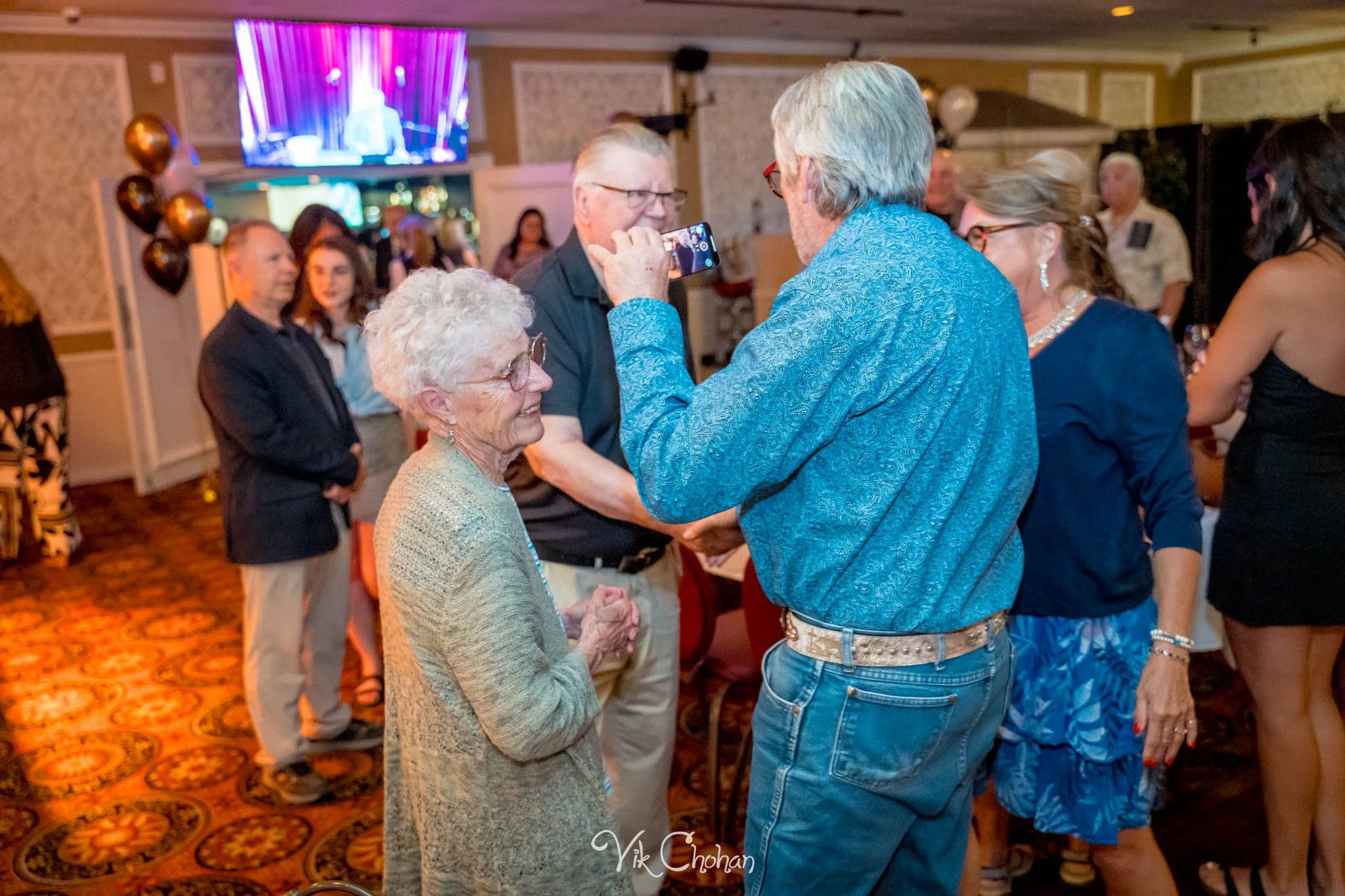 2026-07-10-Bobs-85th-Birthday-Celebration-Italian-American-Club-jul-10th-2026-Vik-Chohan-Photography-Social-Media-038.jpg