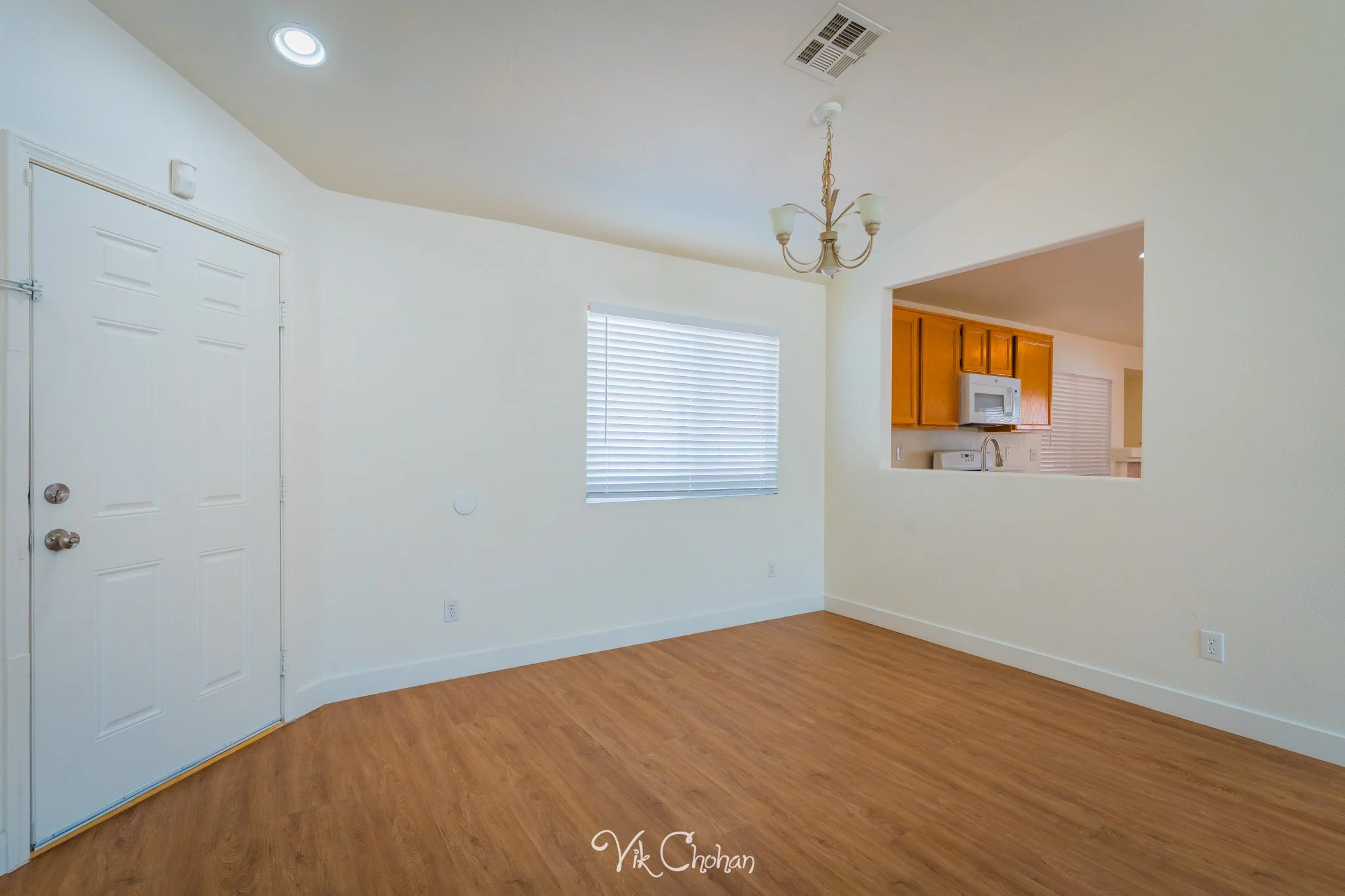 2026-07-27-8924-West-Colorful-Pines-Real-Estate-Photography-Vik-Chohan-Photography-Social-Media-019.jpg