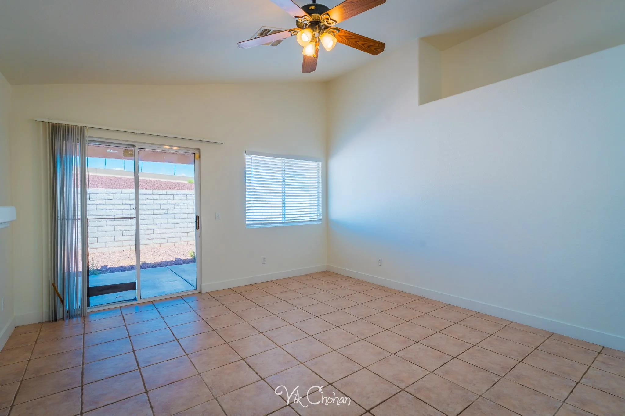 2026-07-27-8924-West-Colorful-Pines-Real-Estate-Photography-Vik-Chohan-Photography-Social-Media-026.jpg