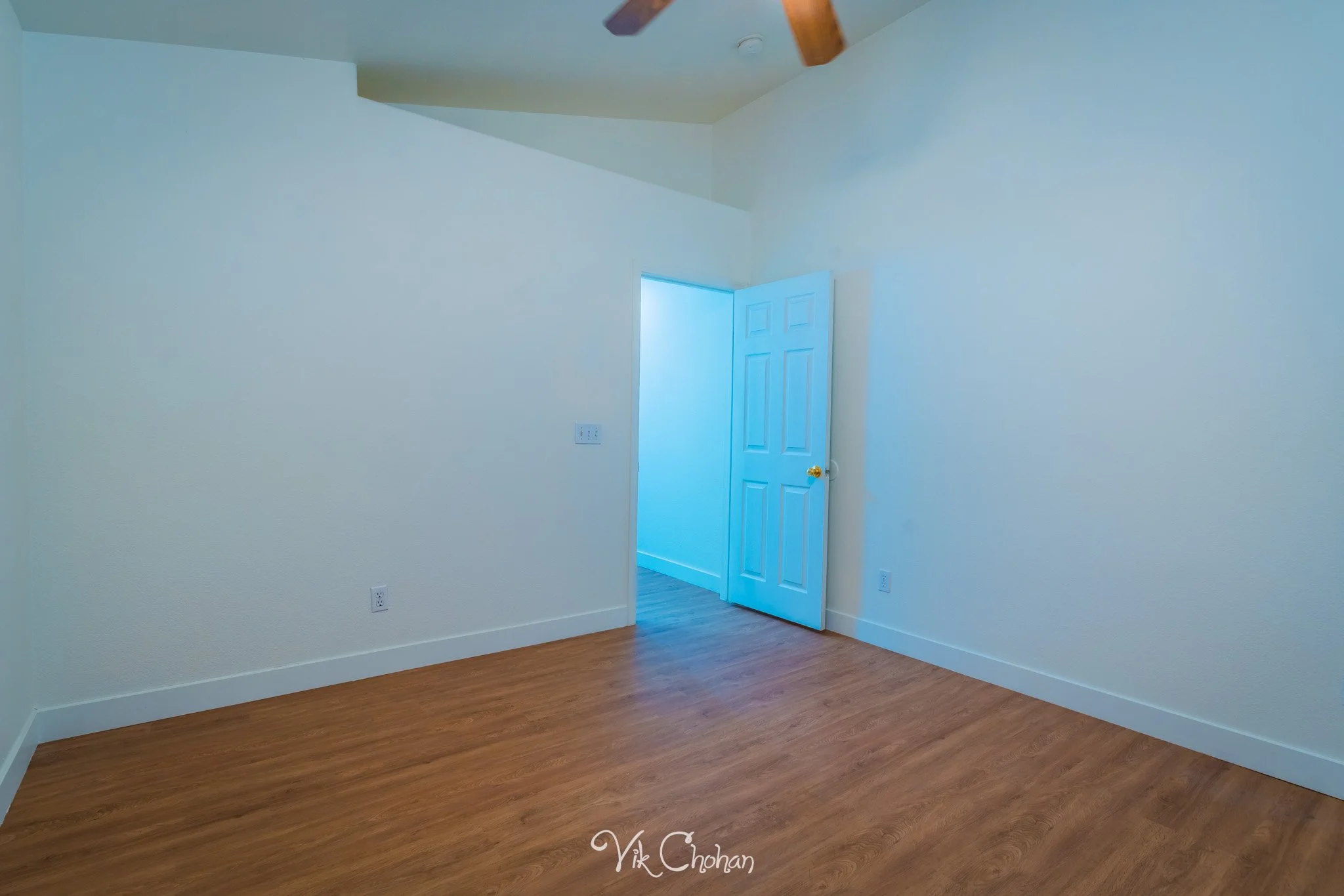 2026-07-27-8924-West-Colorful-Pines-Real-Estate-Photography-Vik-Chohan-Photography-Social-Media-048.jpg