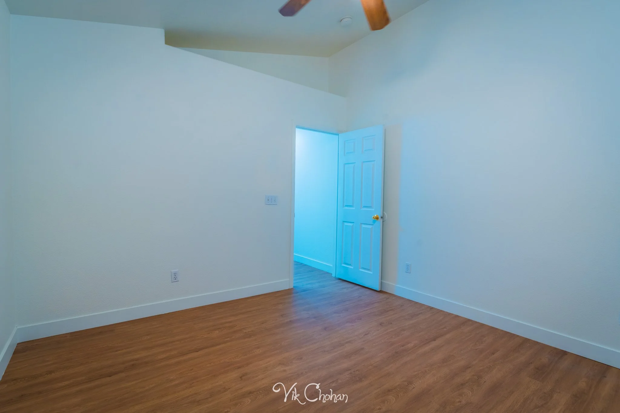 2026-07-27-8924-West-Colorful-Pines-Real-Estate-Photography-Vik-Chohan-Photography-Social-Media-049.jpg