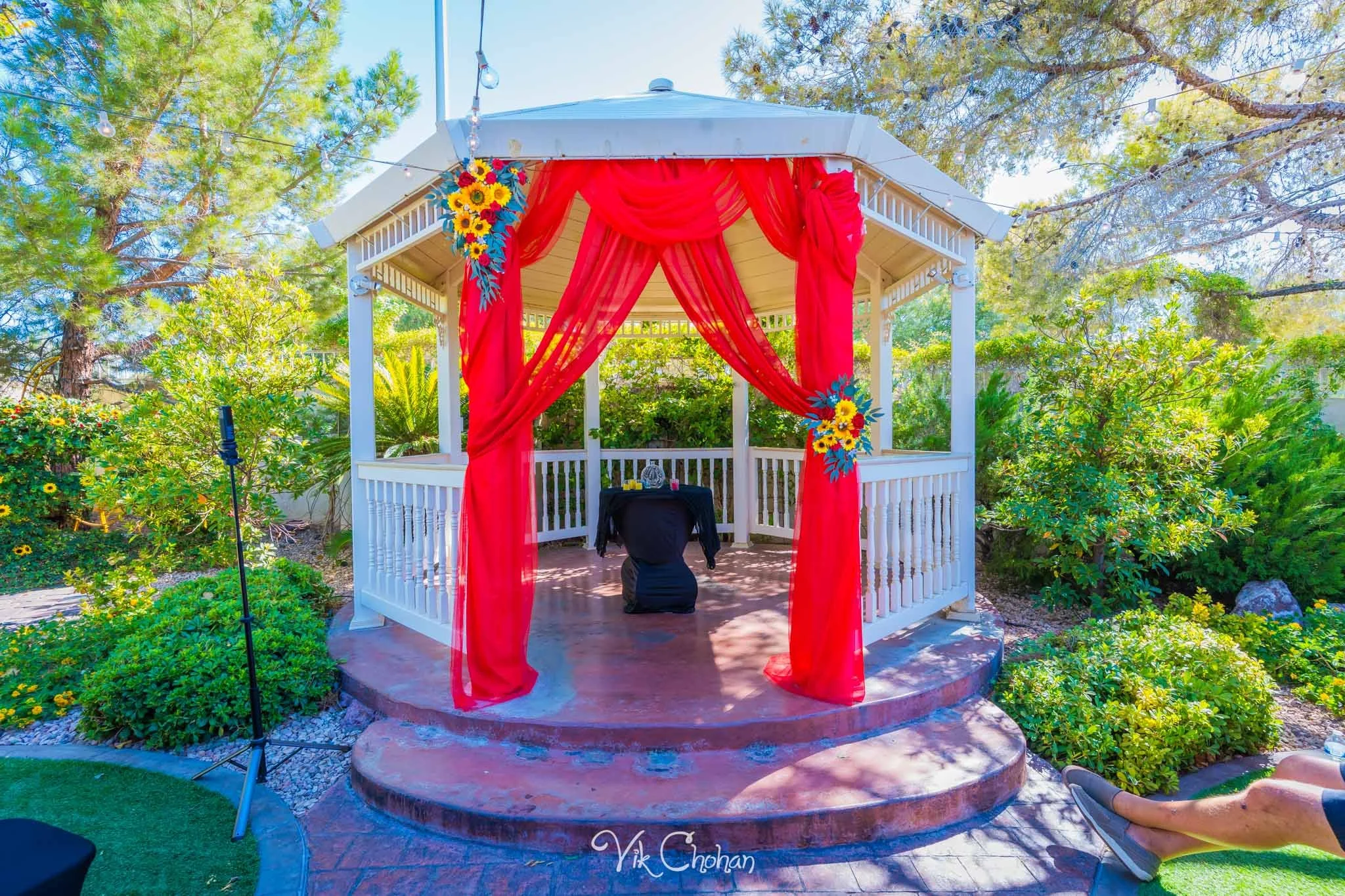 2026-08-01-Robert-and-Mary-Wedding-Celebration-A-Little-Chapel-on-the-Corner-aug-1st-2026-Vik-Chohan-Photography-Social-Media-006.jpg
