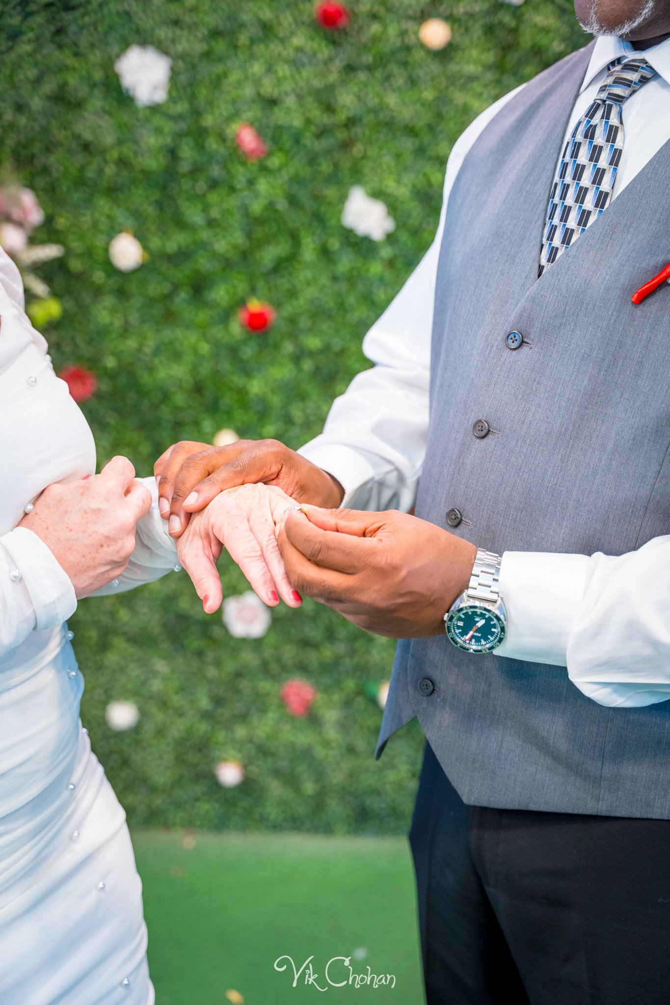 2026-08-10-Albert-and-Melissa-Little-White-Chapel-Fremont-st-Wedding-aug-10th-2026-Vik-Chohan-Photography-Social-Media-015.jpg