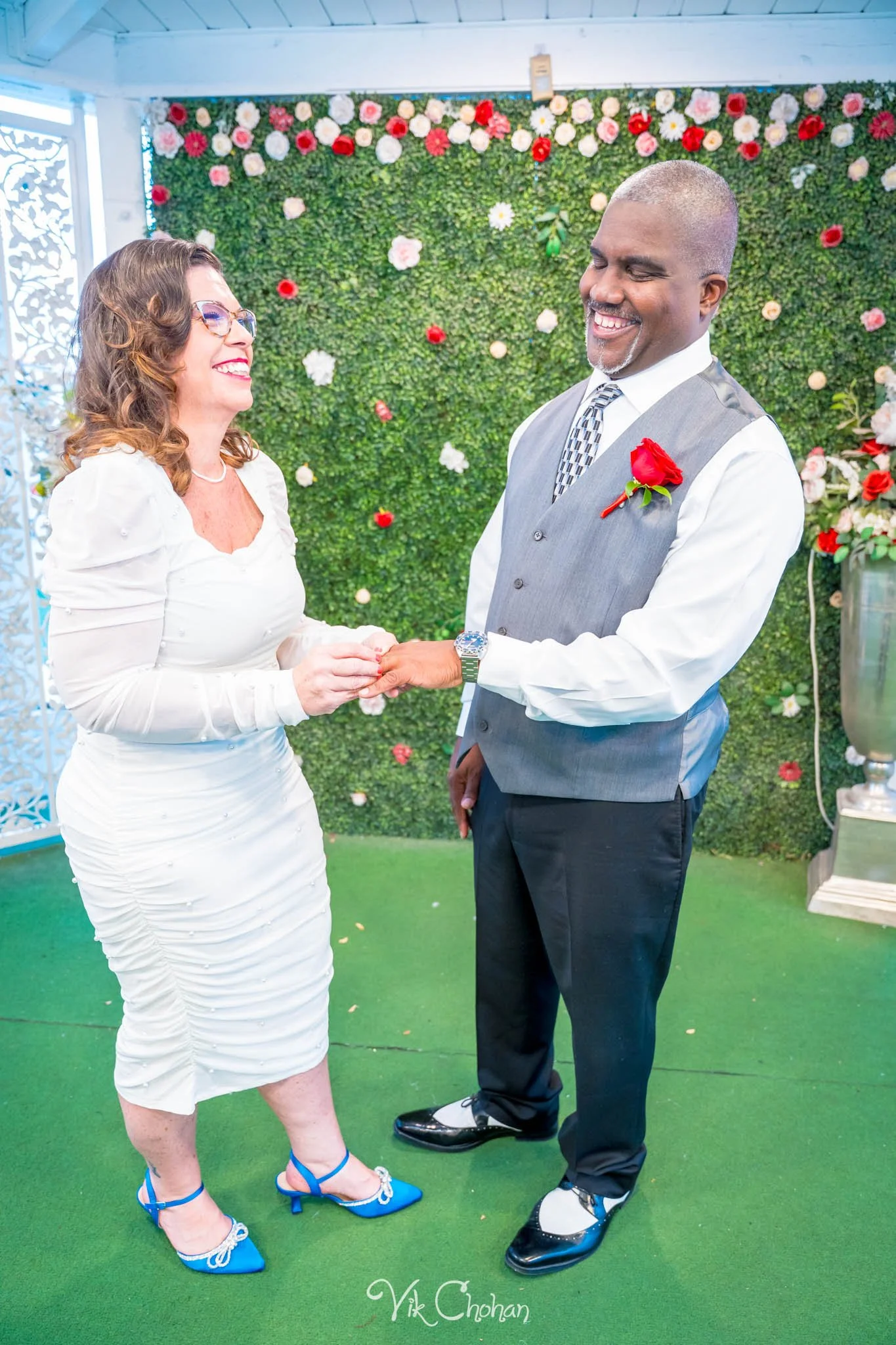 2026-08-10-Albert-and-Melissa-Little-White-Chapel-Fremont-st-Wedding-aug-10th-2026-Vik-Chohan-Photography-Social-Media-018.jpg