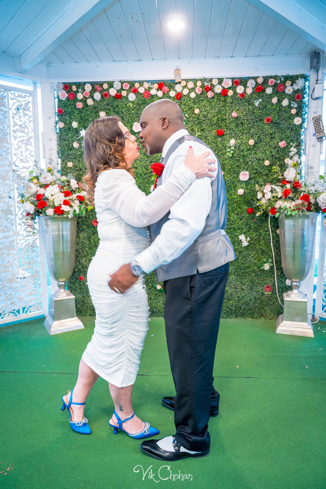 2026-08-10-Albert-and-Melissa-Little-White-Chapel-Fremont-st-Wedding-aug-10th-2026-Vik-Chohan-Photography-Social-Media-021.jpg