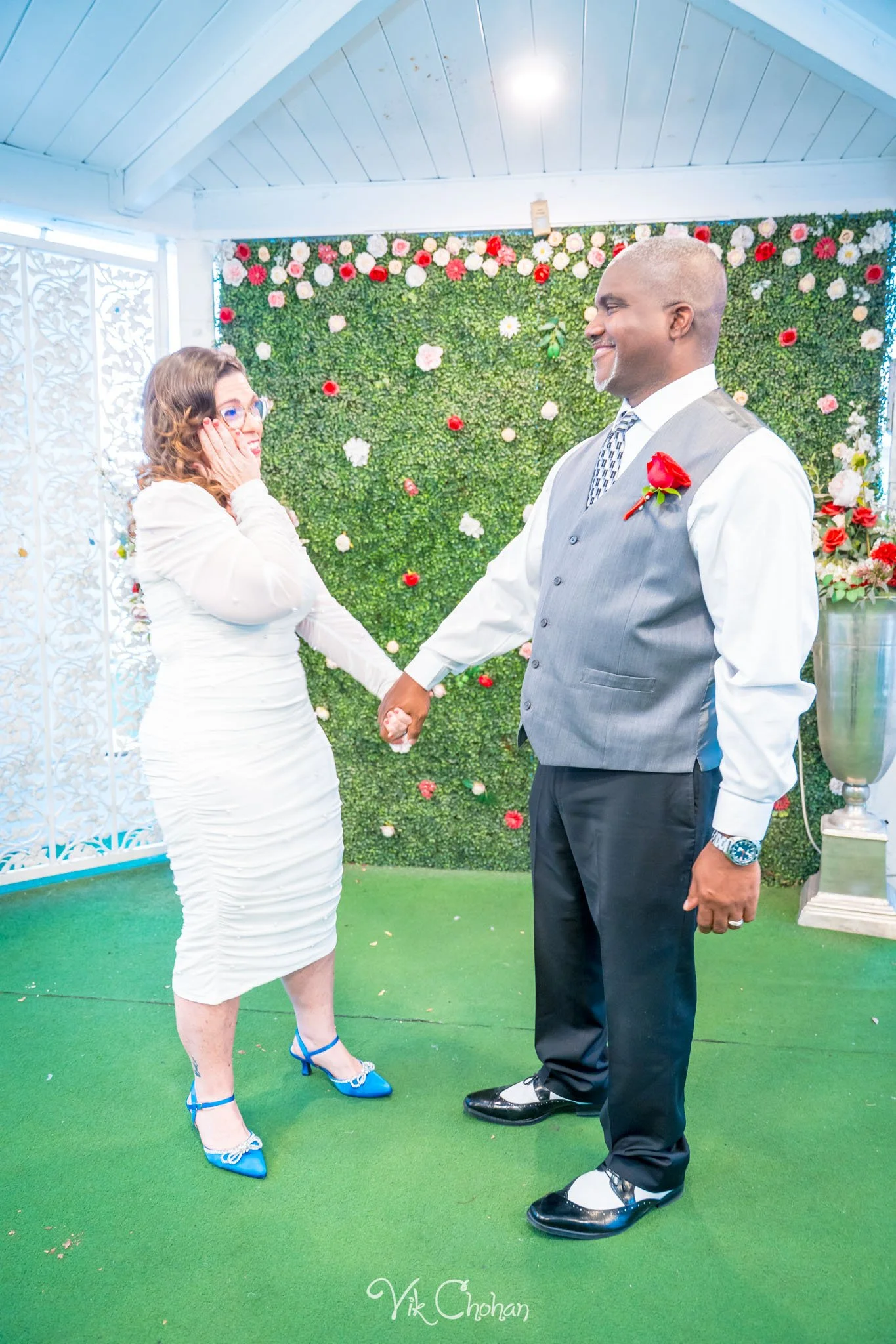 2026-08-10-Albert-and-Melissa-Little-White-Chapel-Fremont-st-Wedding-aug-10th-2026-Vik-Chohan-Photography-Social-Media-027.jpg