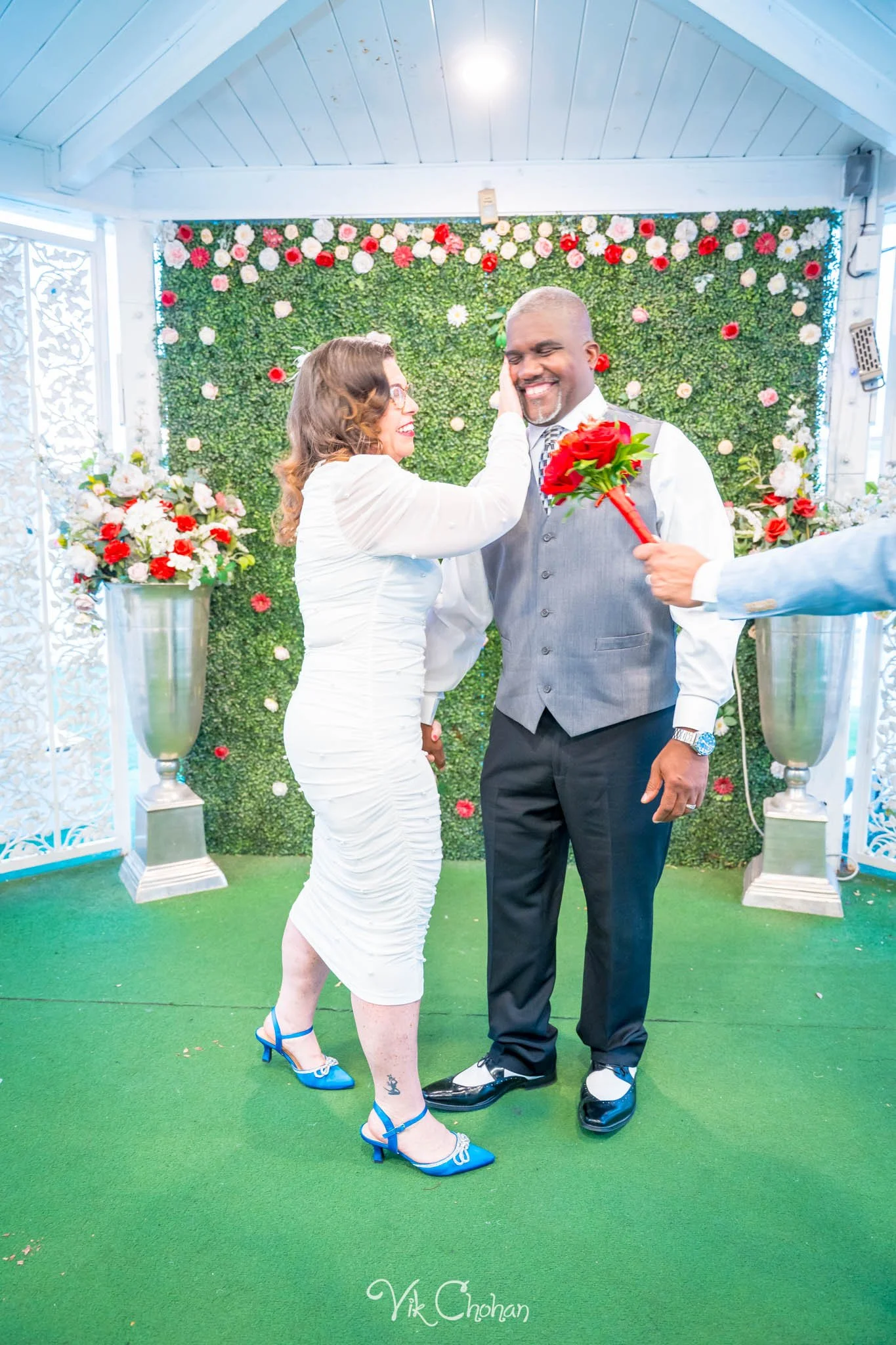 2026-08-10-Albert-and-Melissa-Little-White-Chapel-Fremont-st-Wedding-aug-10th-2026-Vik-Chohan-Photography-Social-Media-028.jpg